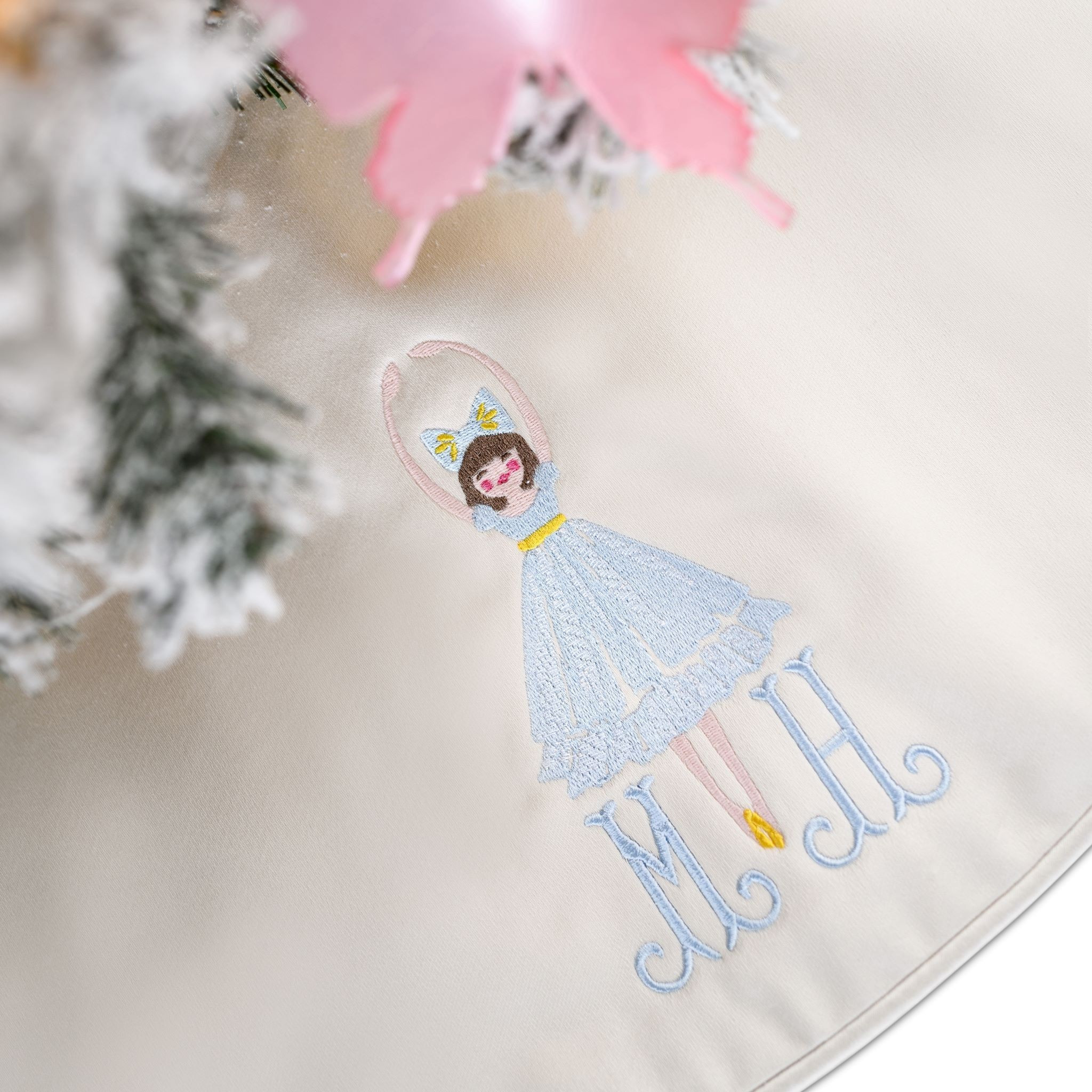 Children's Small Monogrammed Tree Skirt | Fig and Dove
