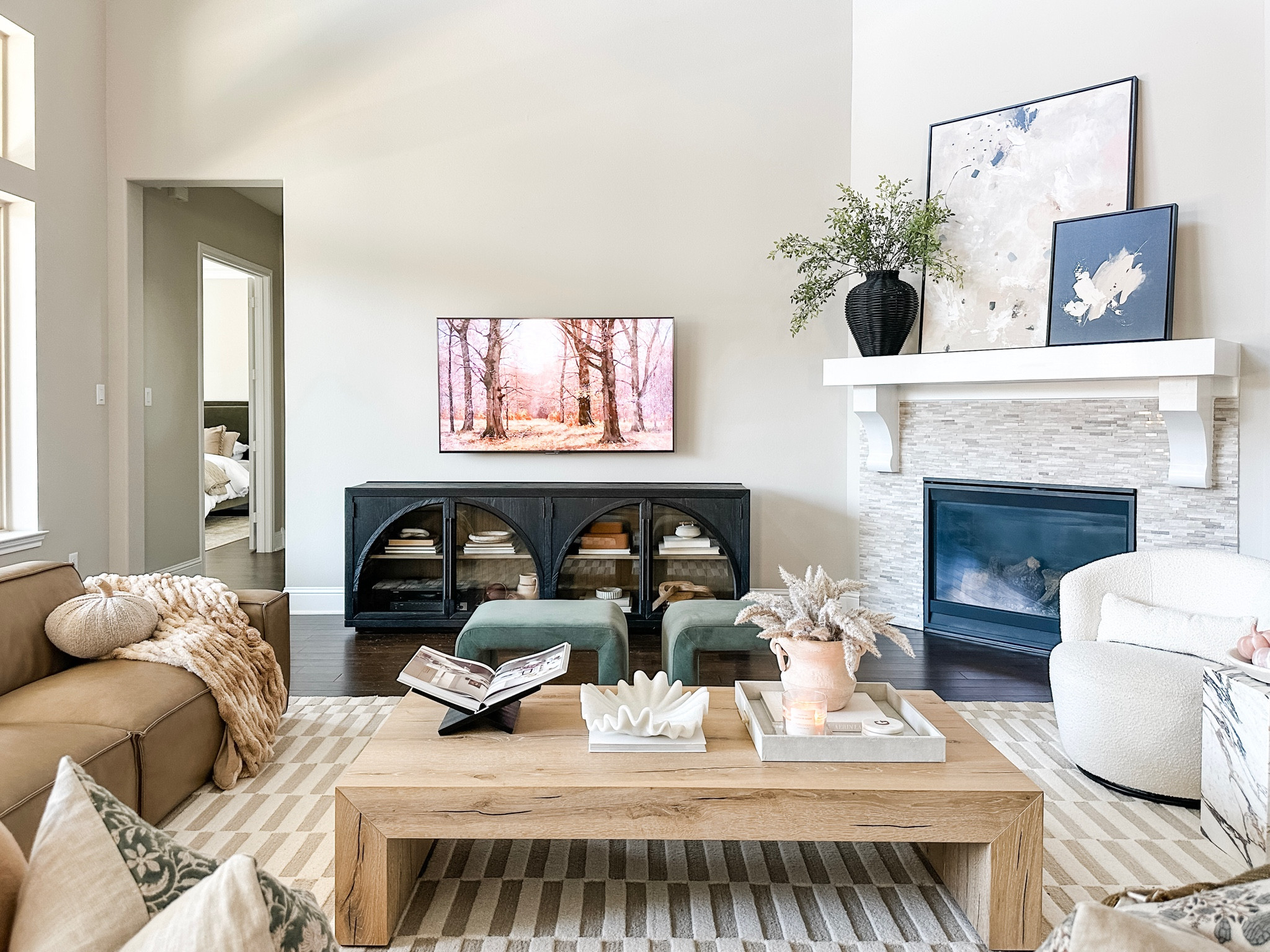 Fall Living Room

Seasonal Decor | Fall-ing in love with your home | Fall decor, fall home, fall home inspo, fall decorating, fall accents, pumpkins, fall colors, autumn home, autumn decor, autumn inspo, autumn decorating, decor finds, autumn colors, fall color scheme

#LTKFindsUnder100 #LTKSeasonal #LTKHome