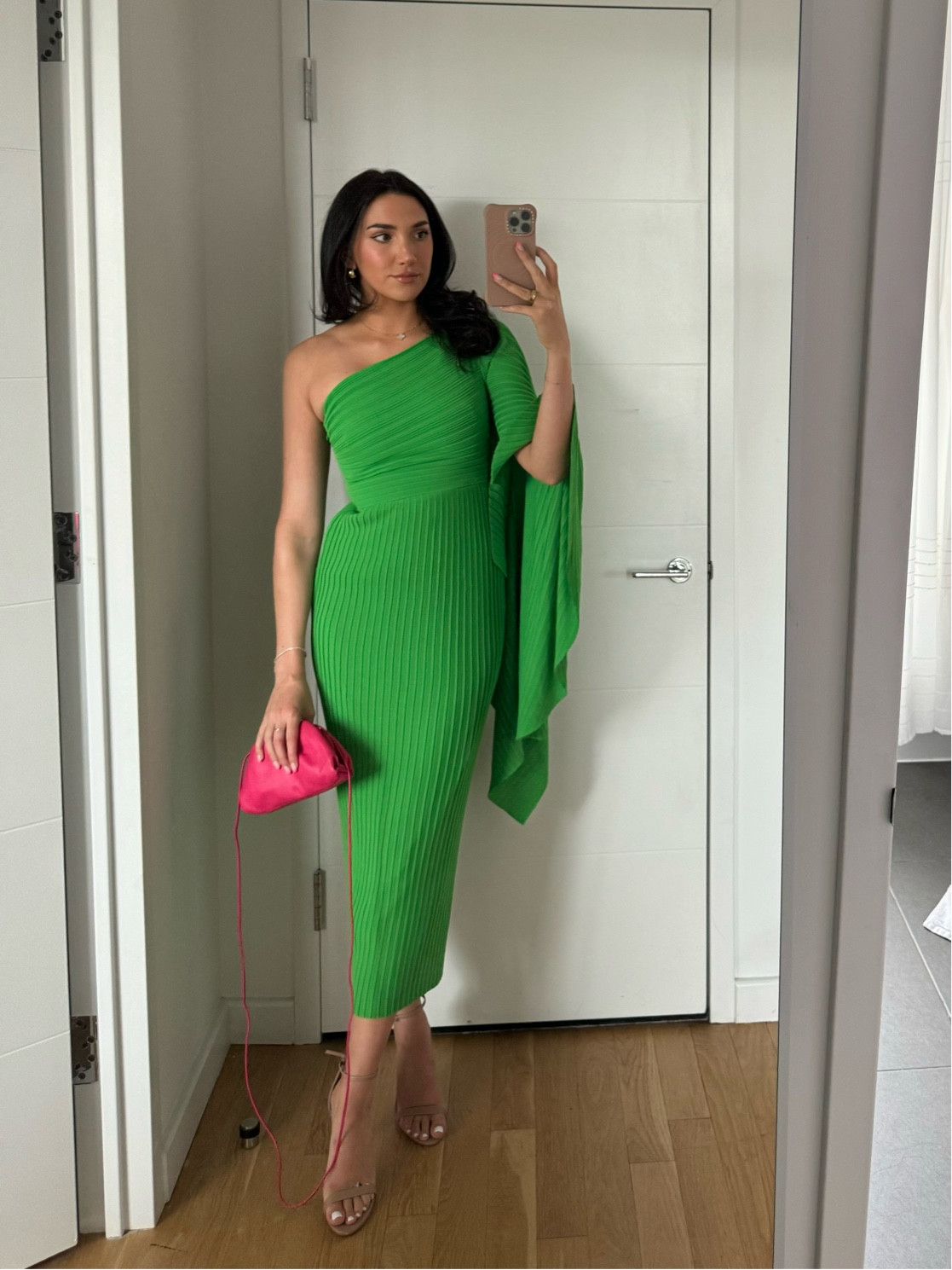 outfit of the evening 💚 obsessing over this color combo

#LTKFindsUnder100 #LTKSeasonal #LTKStyleTip