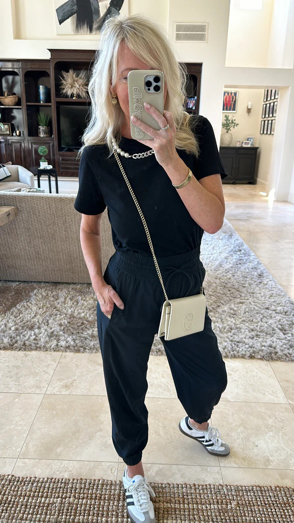 NEW!! Pearl Chain Tee in Black | Glitzy Bella