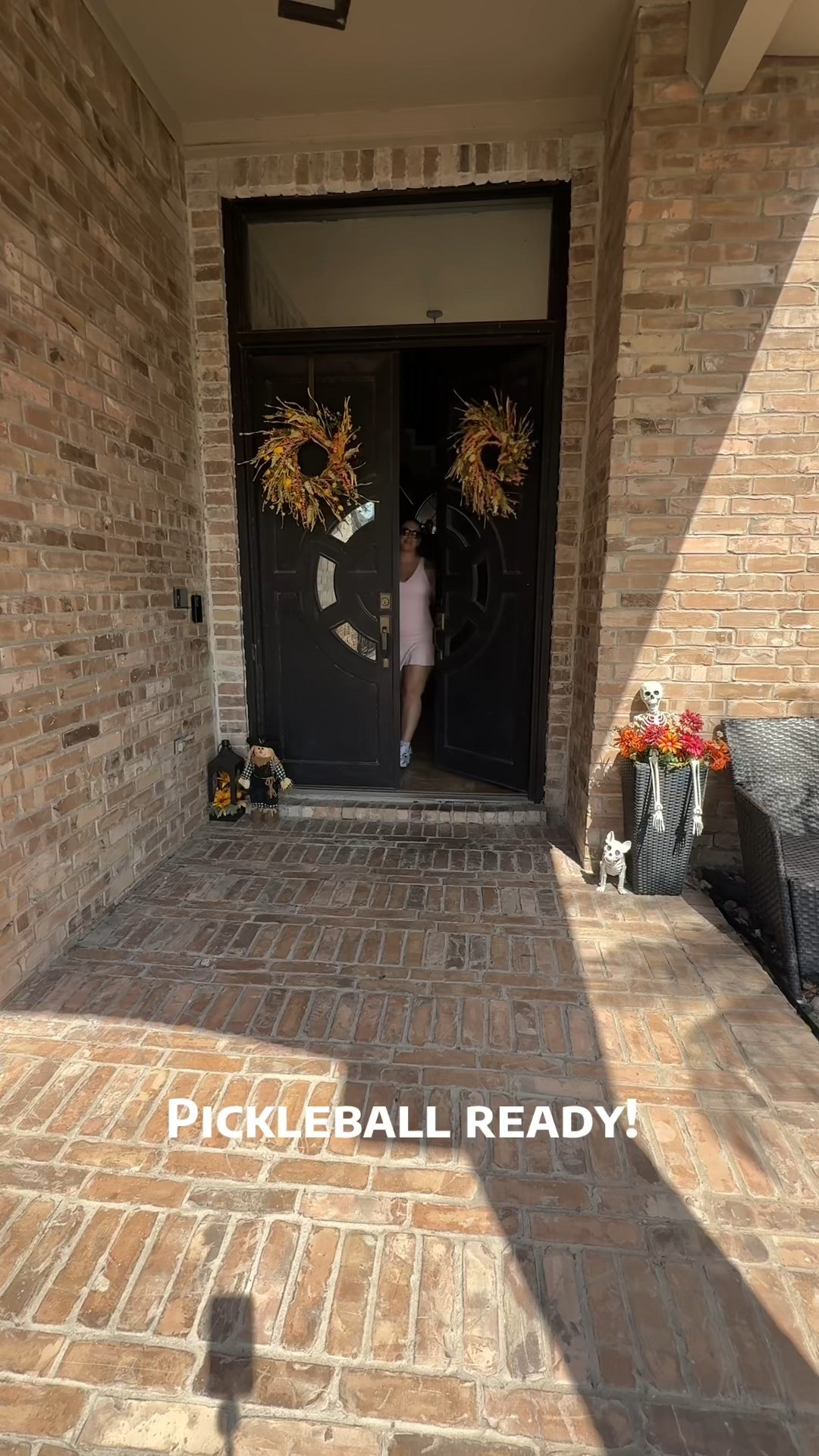 Give me a cute fit and I’m instantly in my main character era. Ready to conquer the court and the day 💅🎾

#Pickleball #OOTD #ActiveStyle #SportyChic #GoodVibesOnly


#LTKMidsize #LTKActive