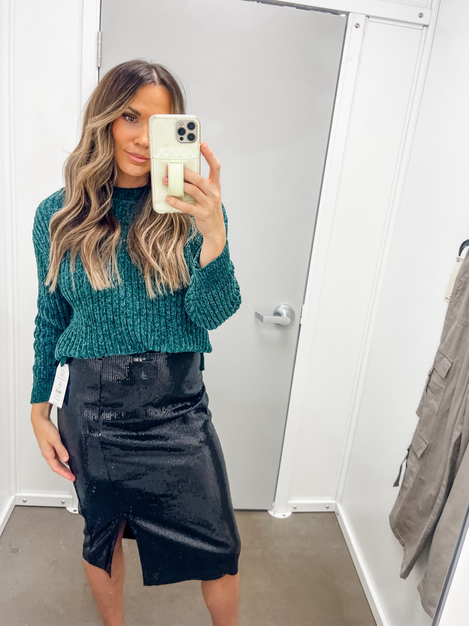 Skirt is perfect for the holidays and only $17 wearing a small

#LTKFindsUnder50 #LTKHoliday