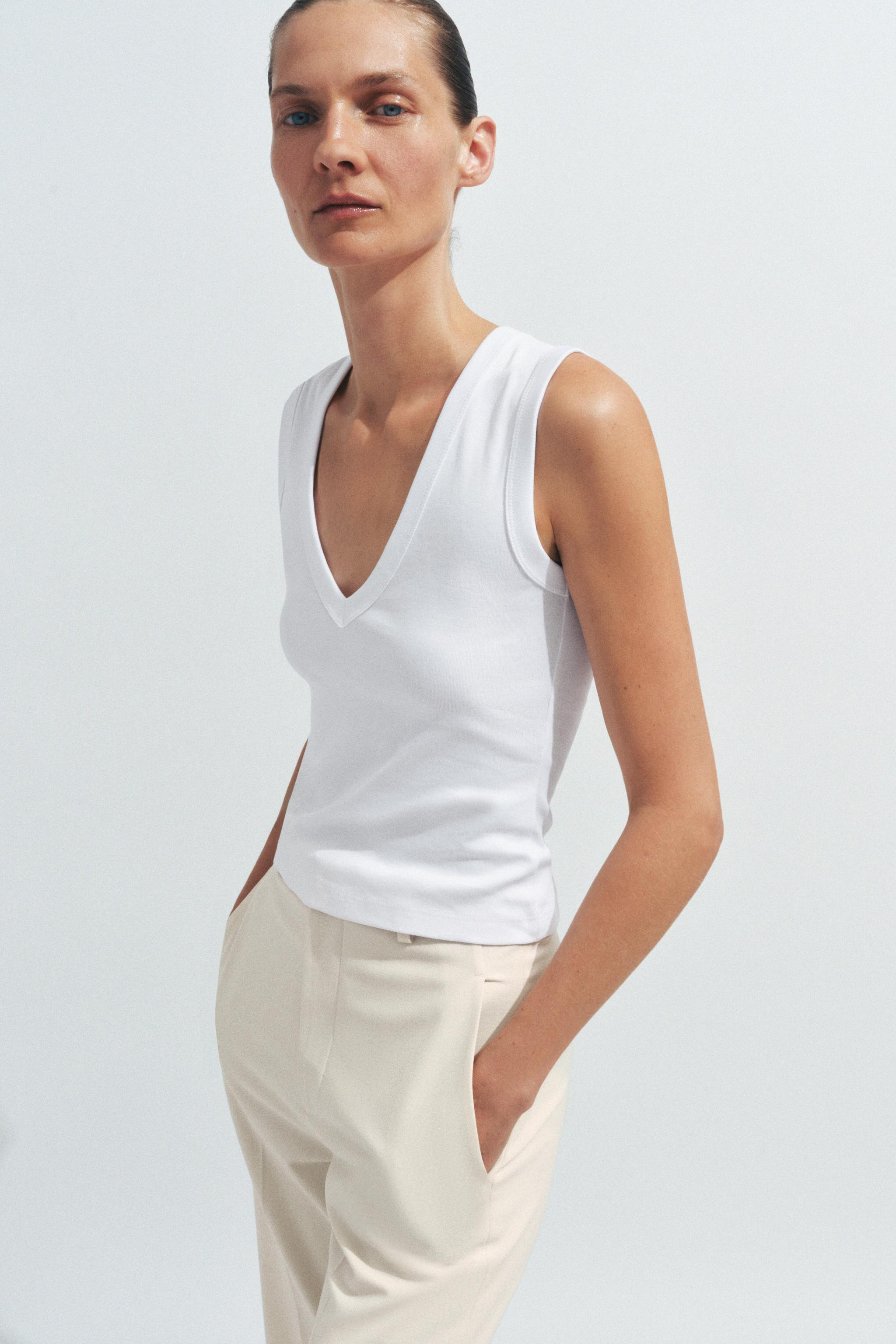 COTTON V-NECK TANK TOP | Zara US