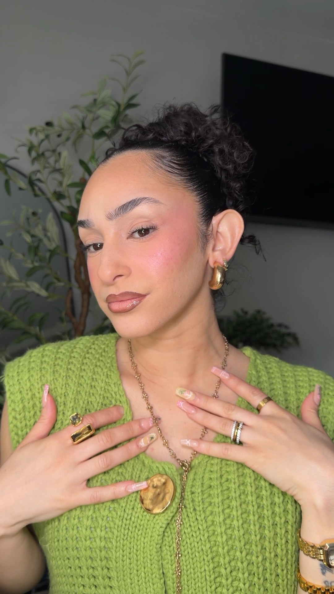 Today’s jewelry stack and of course you know it’s all gold ✨ pieces from Amazon, en route, and Marshall’s 

#LTKgrwm