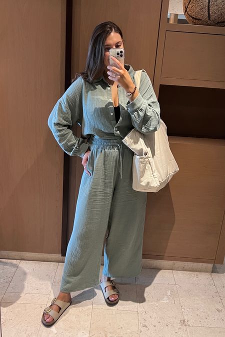Amazon airport outfit idea / beach cover up 

Airport travel outfit | airport | airport outfit | airport travel outfit amazon | airport outfit amazon | airport outfit fall | airport look | airport travel 

#LTKtravel #LTKU #LTKstyletip