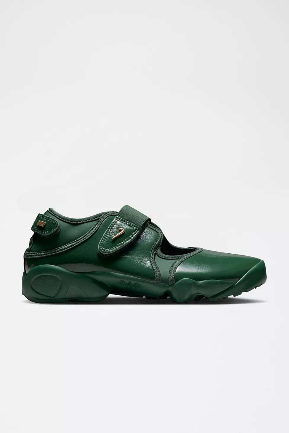 Nike Women's Air Rift Leather Sneaker | Urban Outfitters (US and RoW)