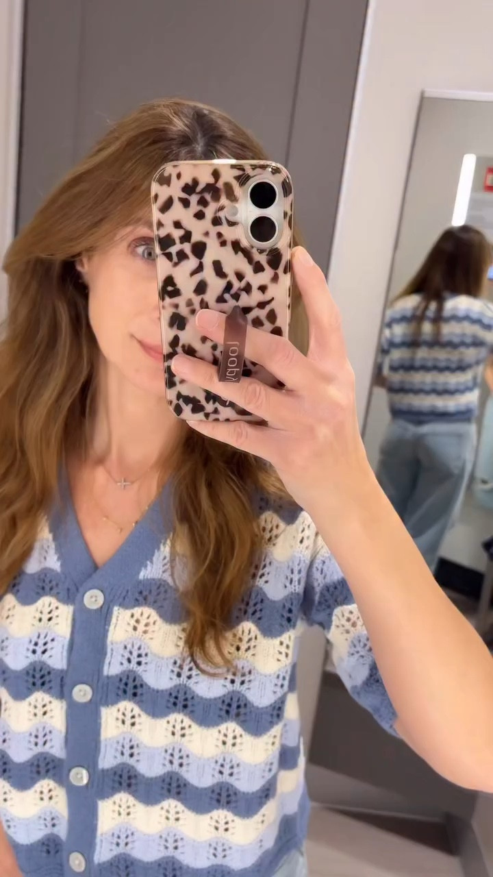 This cotton knit sweater set is the cutest!! 👌It’s also available in tan. 

The shorts are drawstring and high rise. Mix and match for versatility!!

Follow @lilliesandlashes and comment SHOP for a link!
(Must be following in order to receive due to IG settings)

#bohochicstyle #matchingset #over40fashion