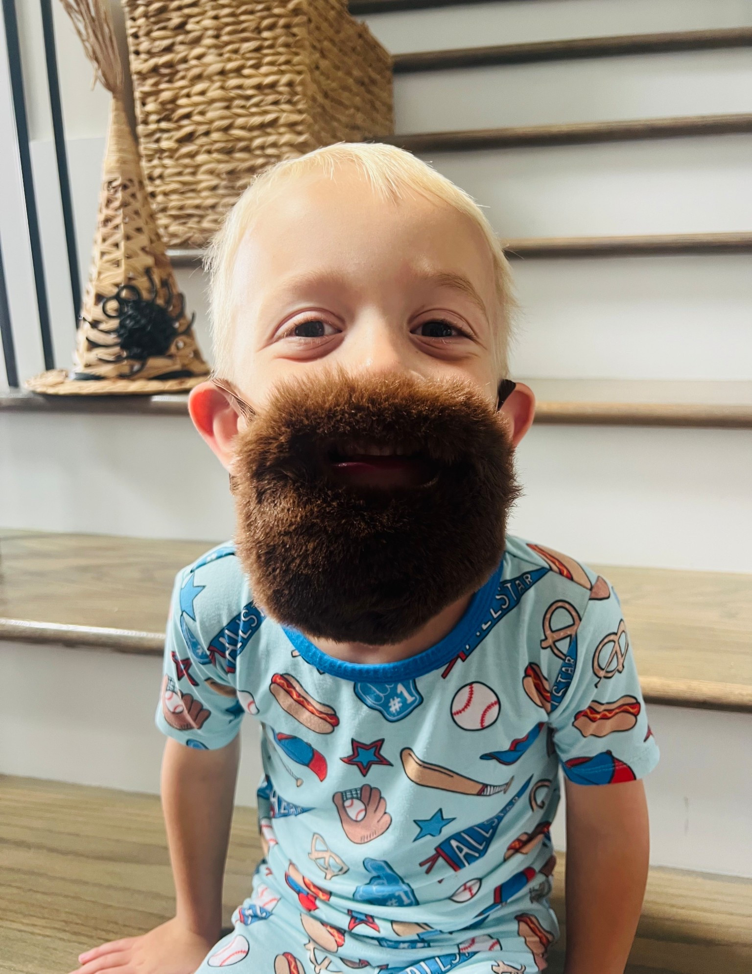 Melissa & Doug’s Pretend Beard Kit is on sale today. Roman loves to randomly put on his cool pretend beard! Makes a great gift! 

#LTKFamily #LTKKids #LTKSaleAlert