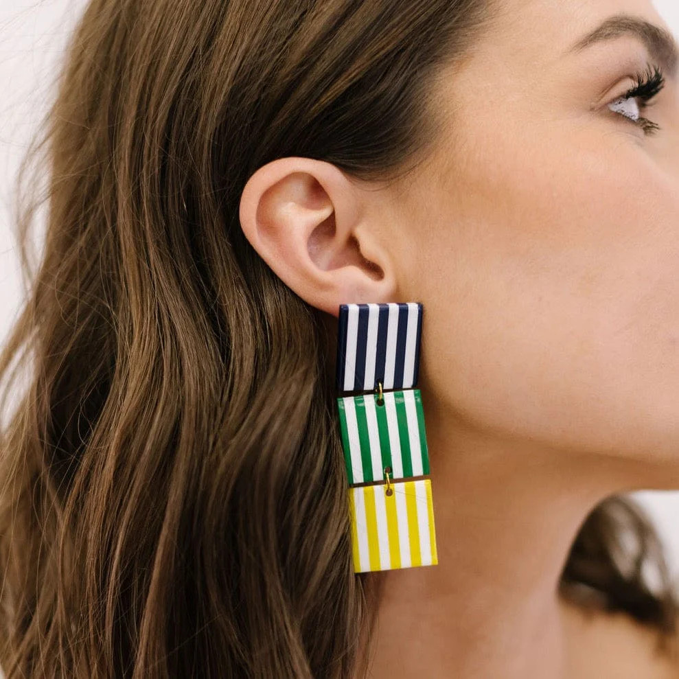 2023 — 2026
  Sunshine Tienda®
  
    |
    Privacy Policy
  
    |
    Legal & Policies | Sunshine Tienda