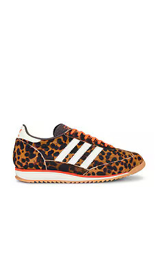 adidas Originals SL 72 OG Sneaker in Dark Brown, Off White & Semi-Impact Orange from Revolve.com | Revolve Clothing (Global)