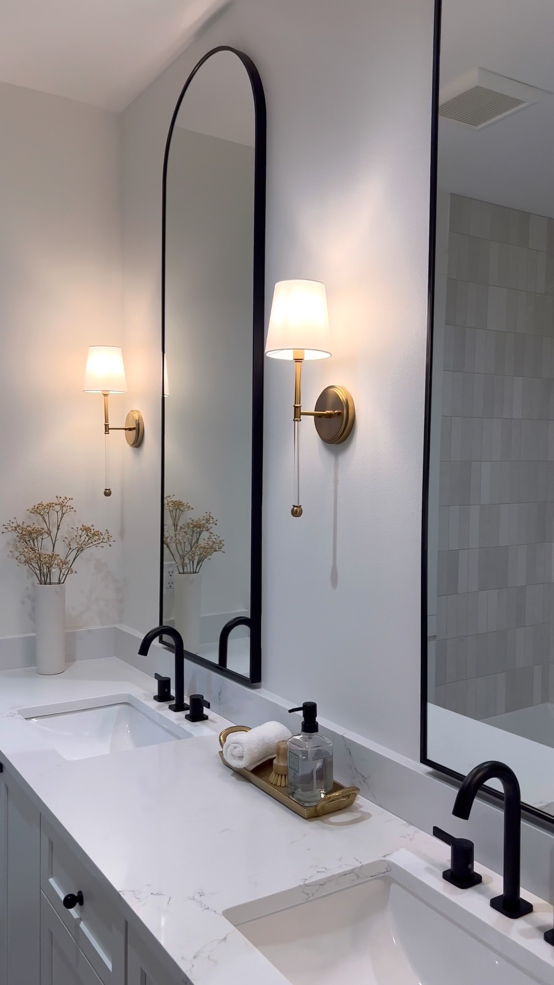 Girls Bathroom 

#LTKsalealert #LTKhome