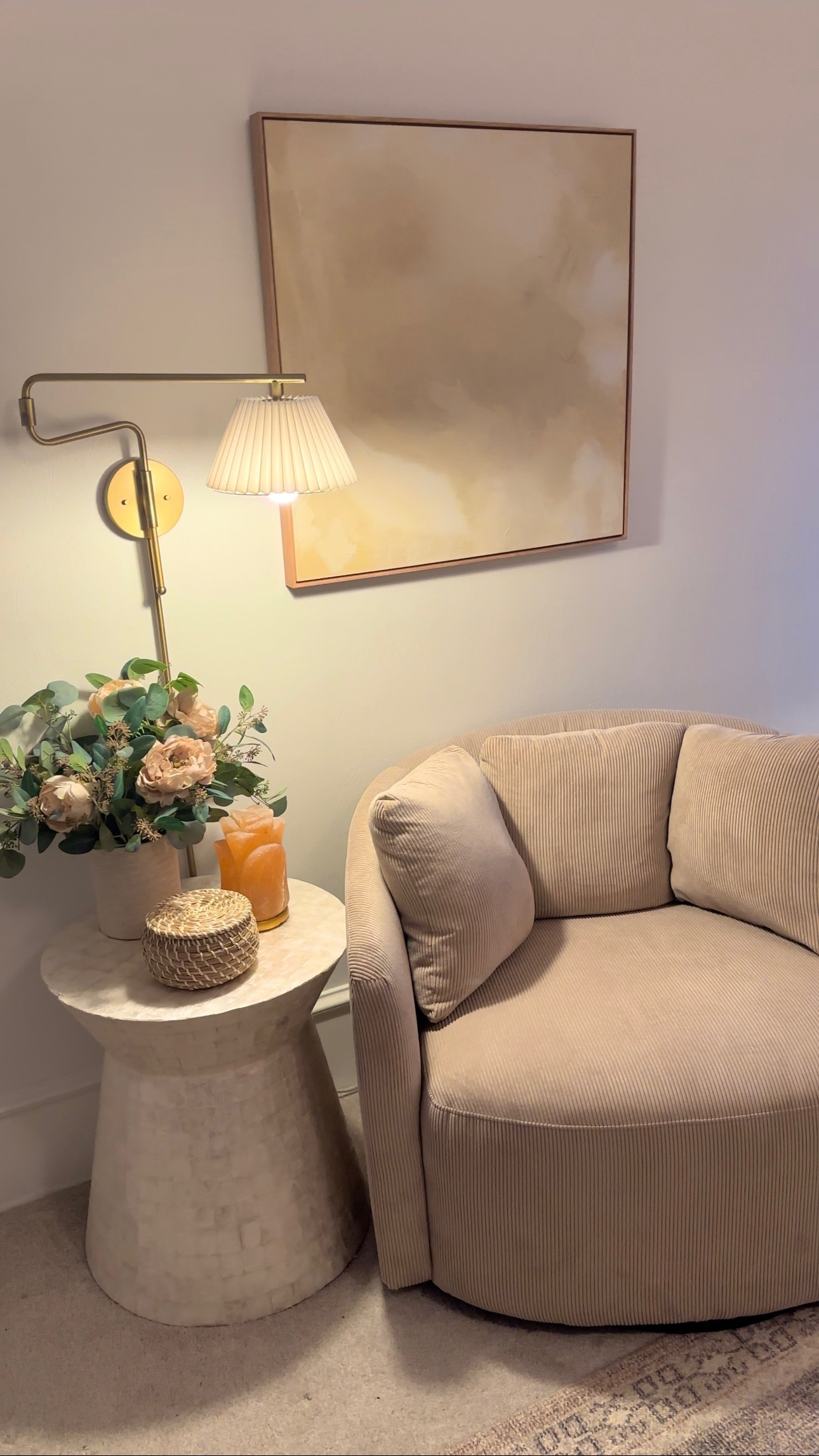 The dreamiest accent chair ever 

Comfy oversized chair// beautiful by drew// bedroom furniture// reading chair// 

#LTKSaleAlert #LTKStyleTip #LTKHome