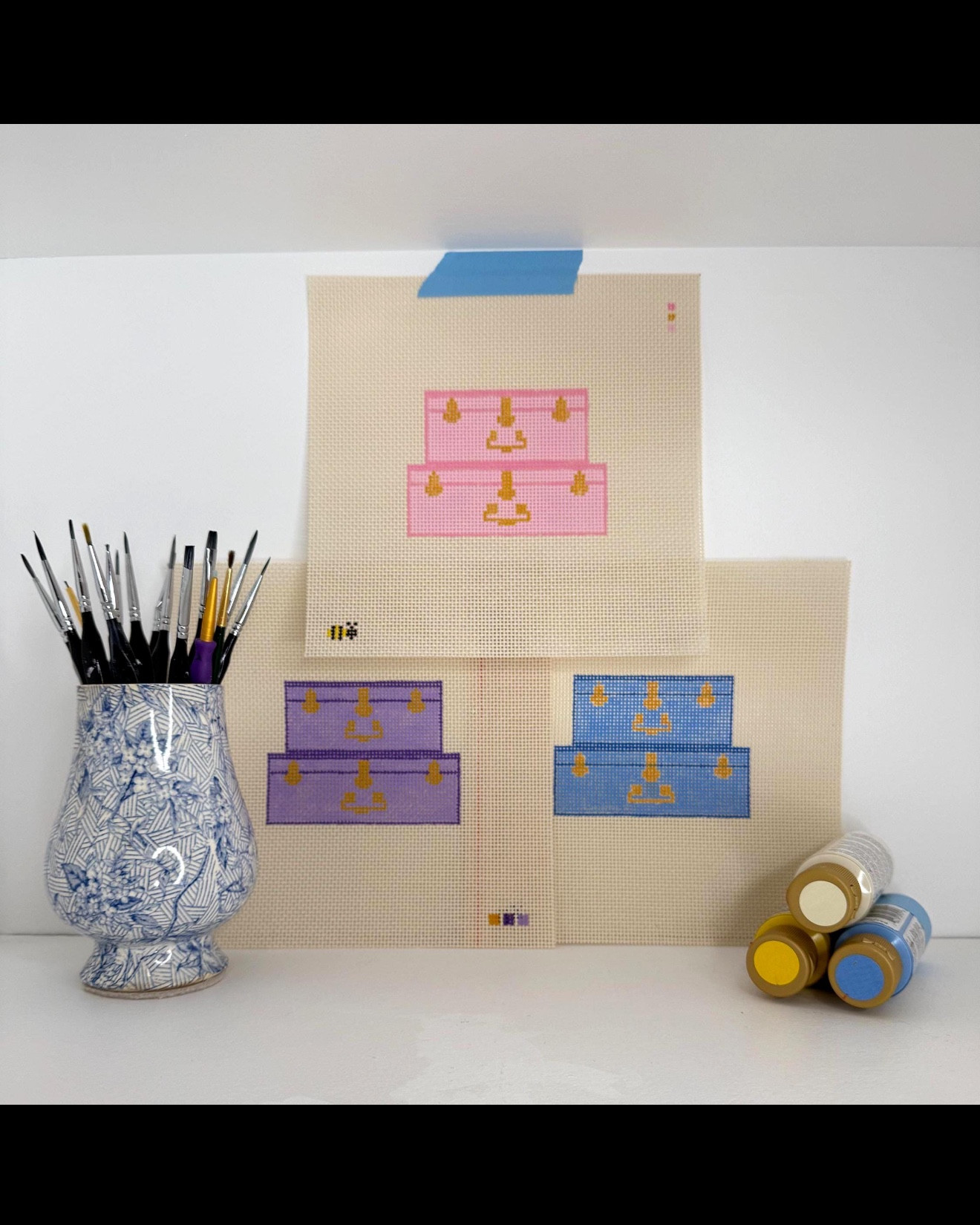 Needlepoint Trunk Canvas for only $45! 

Check The Seamless Bee out on Etsy!

#LTKHome