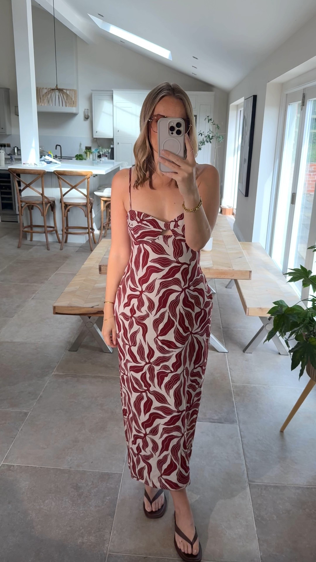 Picked this beautiful linen dress up for a trip to Italy. 
Great for curves and actually quite supportive with the elasticated straps on the back. 
Strap adjusters 
Split at back skirt. 

Stunning cut , beautiful print 

Holiday outfit 
Occasion dress 
Summer dress 
Wedding guest 

#LTKtravel #LTKdresses #LTKsummer