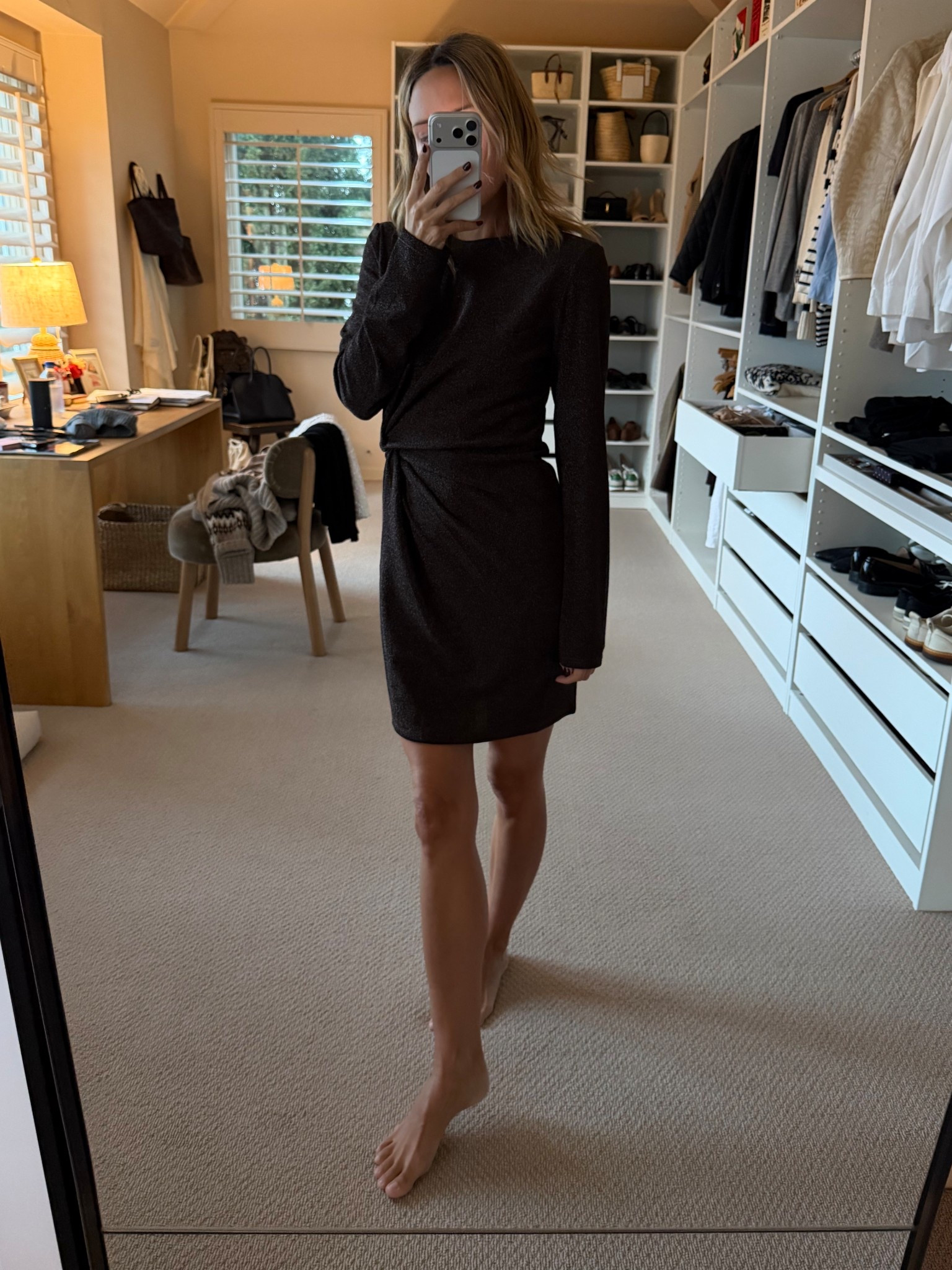 Obsessed over this super affordable $25 cocktail dress for the holidays 

#LTKHoliday