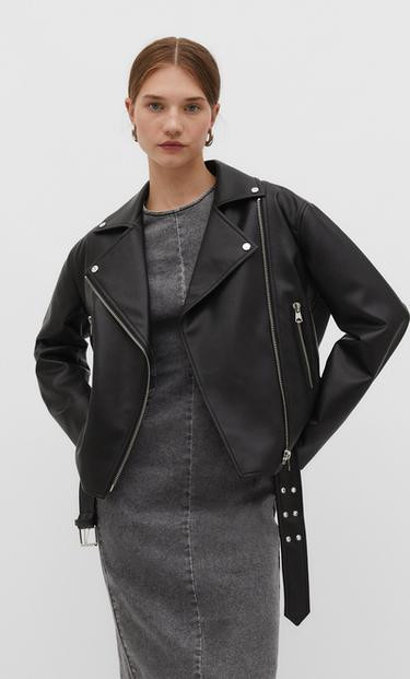 Blouson motard de longueur moyenne en similicuir - Mode femme | Stradivarius France | Stradivarius (FR)