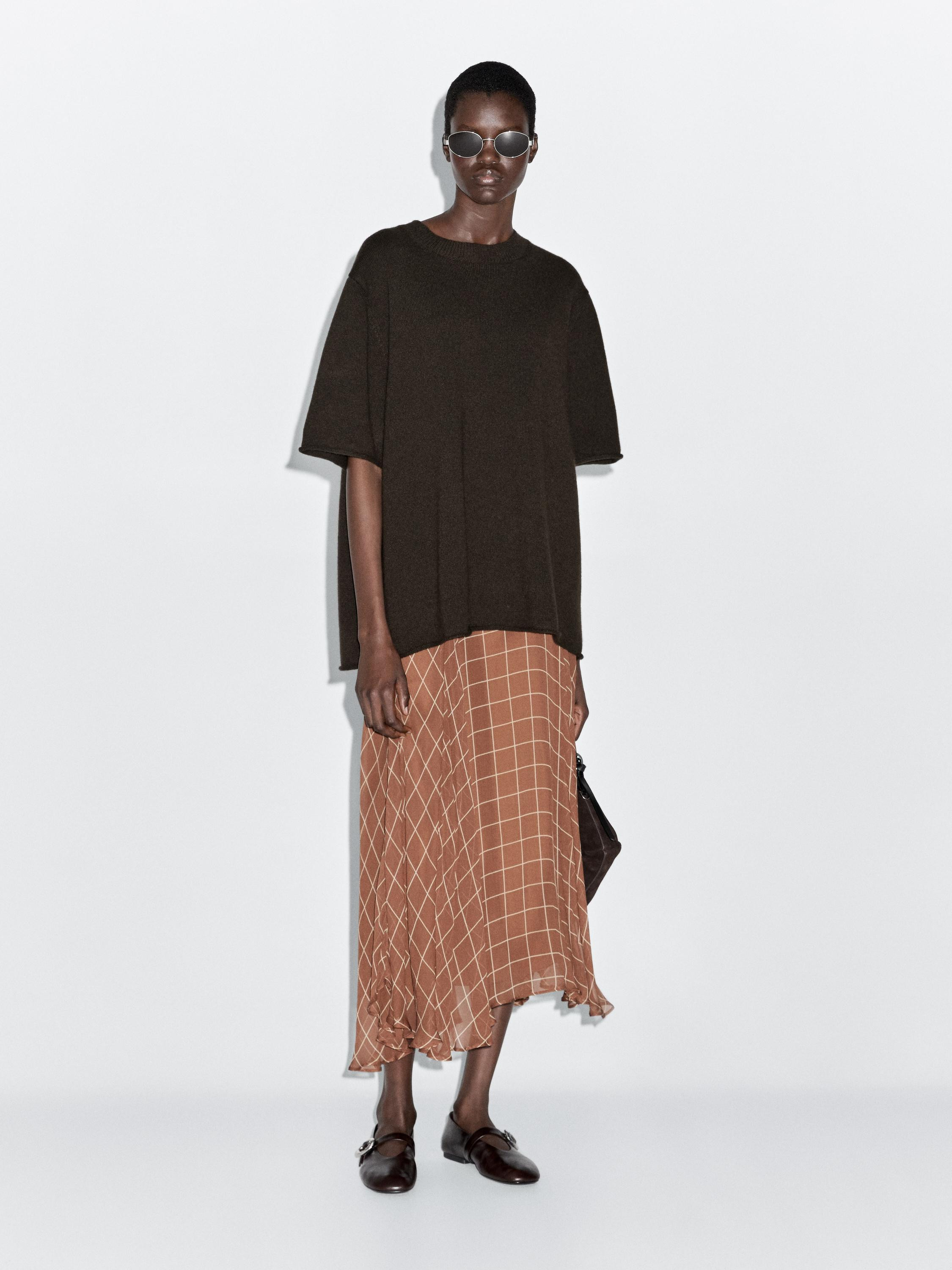 Long flowing skirt with checked detail | Massimo Dutti US