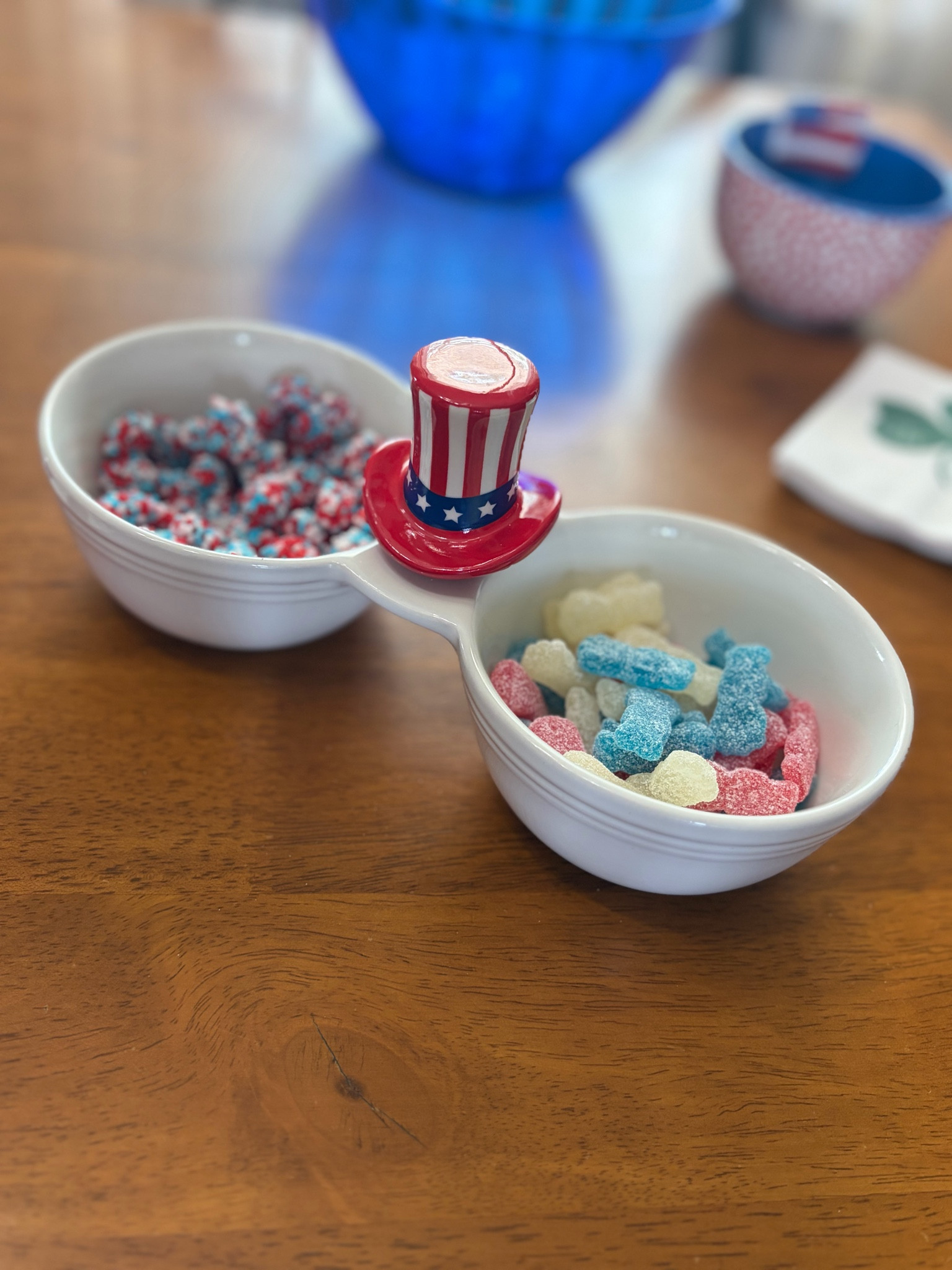 Memorial Day - love a holiday mini! 

#mini #norafleming #fourthofjuly #hosting #hostess #party #patriotic

#LTKHome