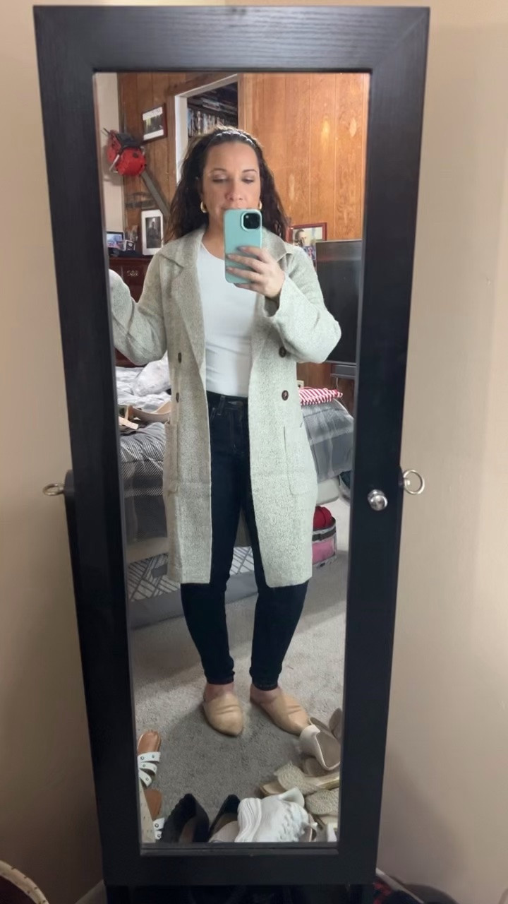 Cute long jacket

#LTKootd #LTKSaleAlert #LTKPetite