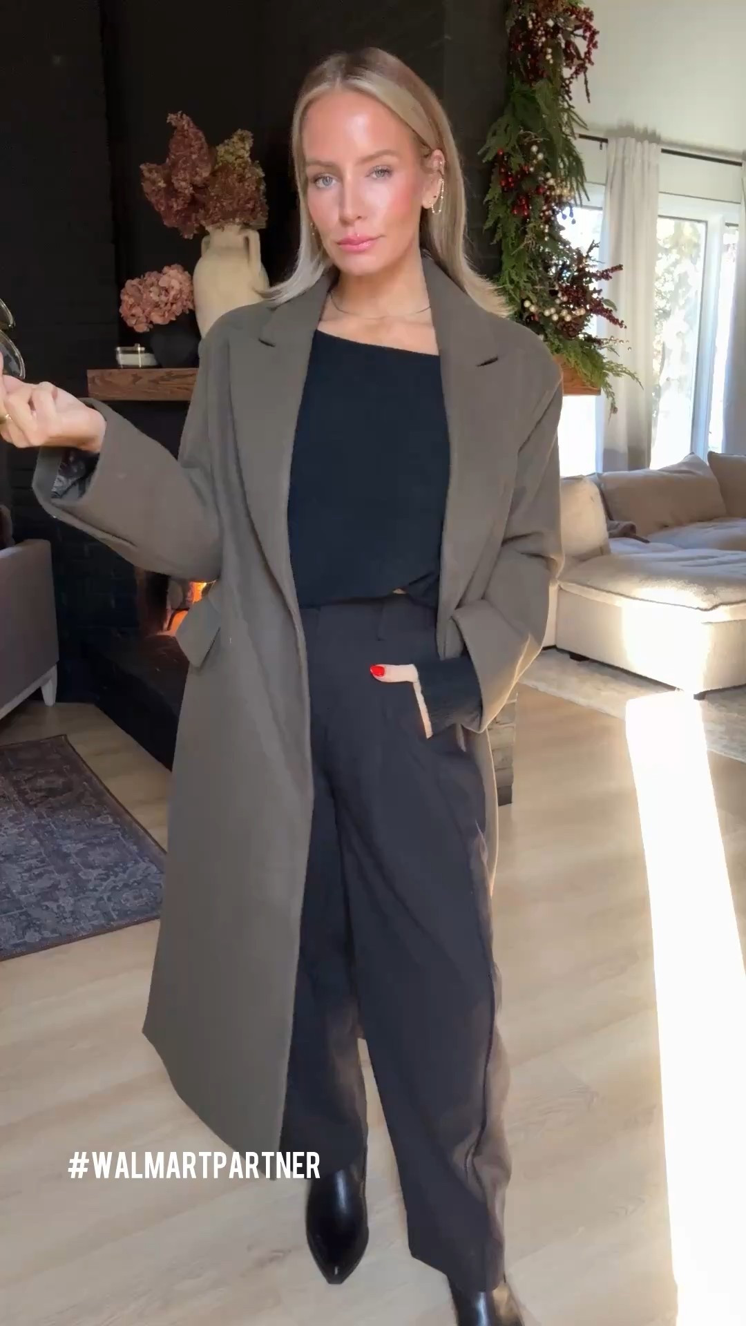 Effortlessly chic with the help of @walmart!

#walmartpartner #walmart #walmartfashion 

#LTKStyleTip #LTKFindsUnder50 #LTKOver40