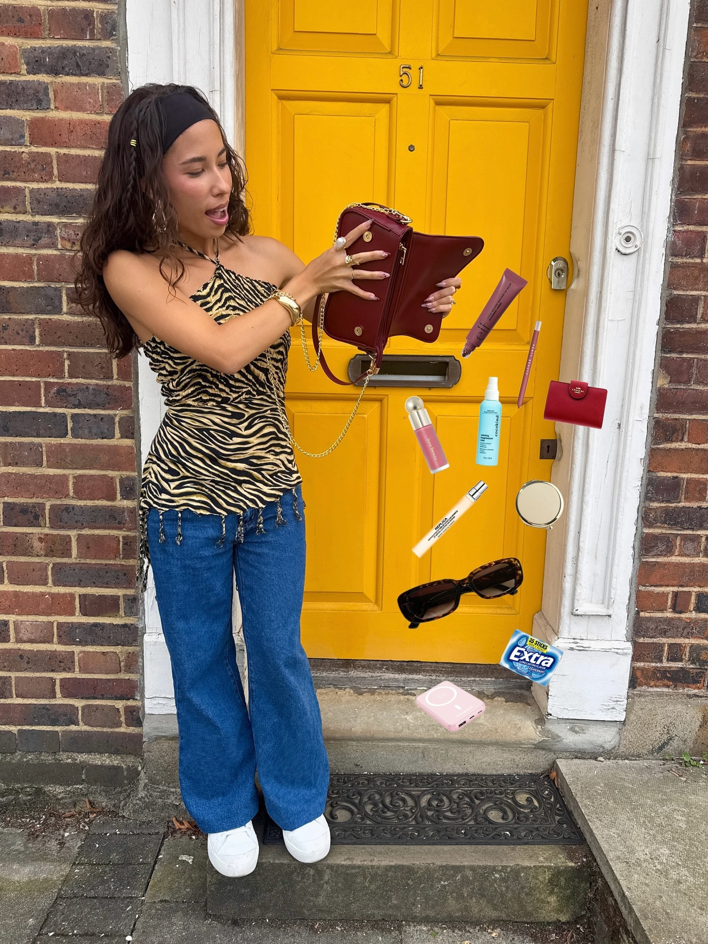 Vacation leftovers, was busy being in it ✨

What’s in my bag? 👜 
@elfcosmetics @rarebeauty @fentybeauty @cocokind @coach @maisonmargielafragrances @extragum @amazonfashion 

#outfitinspo #creativeedit #whatsinmybag #london