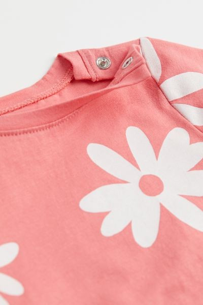 Printed T-shirt | H&M (US + CA)