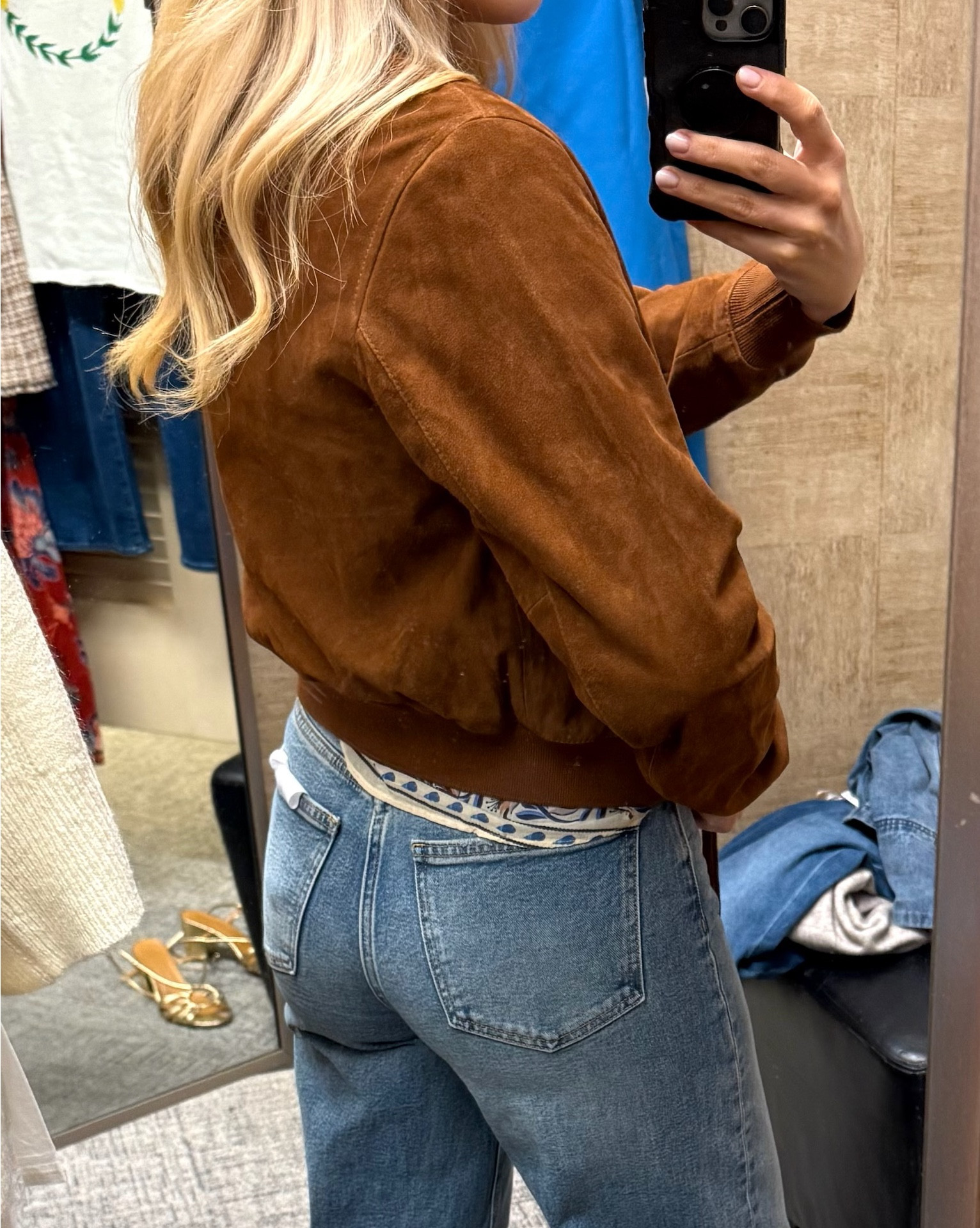 Cutest suede Jacket 
Jeans 
Boots 
Booties 
Fall Outfit 
#LTKStyleTip 

#LTKSeasonal