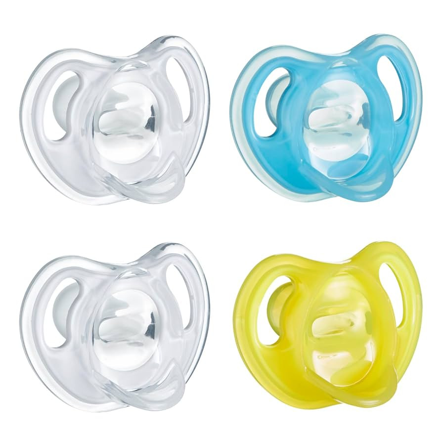 Tommee Tippee Ultra-Light Silicone Pacifier, 6-18 Months, Symmetrical One-Piece Design, BPA-Free ... | Amazon (US)