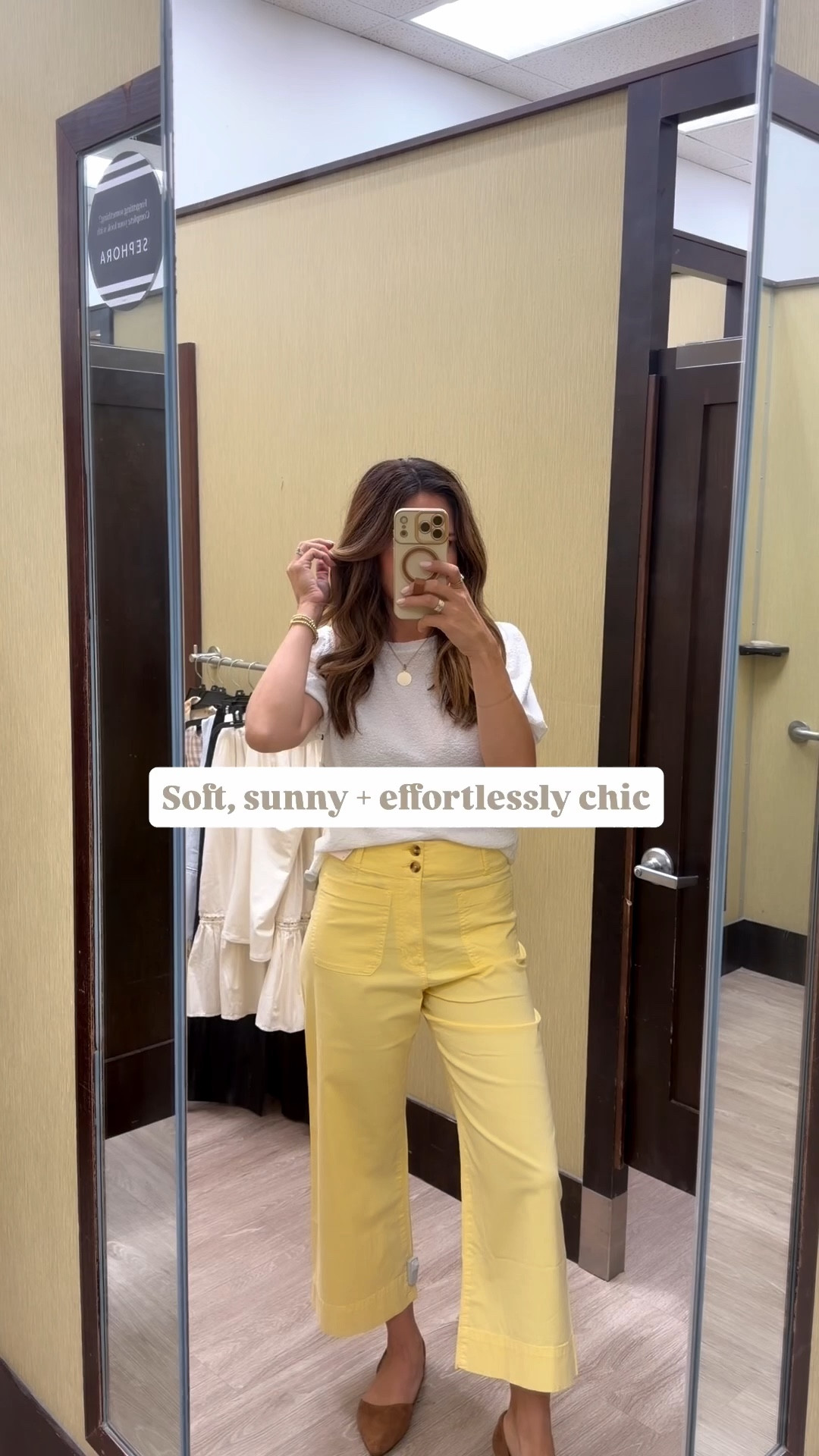 These wide leg cropped pants bring the perfect pop of color to your wardrobe! Love the soft buttery color. 💛 Perfect teacher outfit that’s now on sale! 

Kohls outfit, teacher outfit, yellow pants 



#LTKSaleAlert #LTKootd #LTKWorkwear