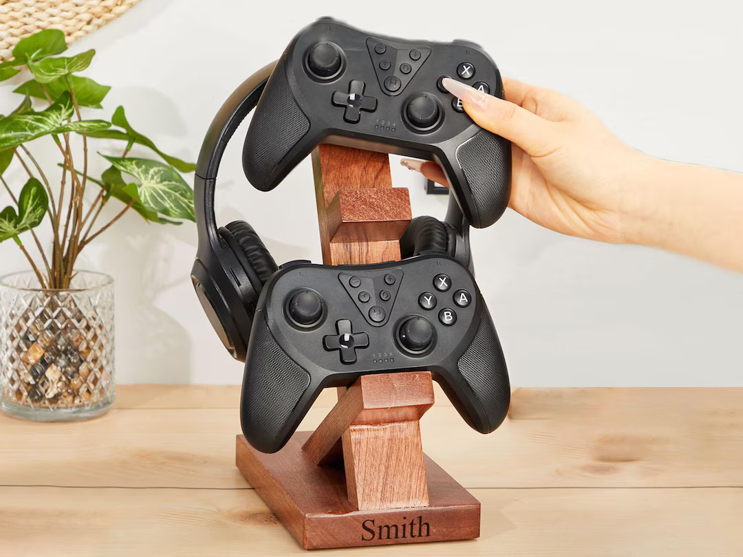 Personalized Headphone Holder Game Stand Wooden Controller Holder Gaming Headset Stand Gifts for ... | Etsy (US)