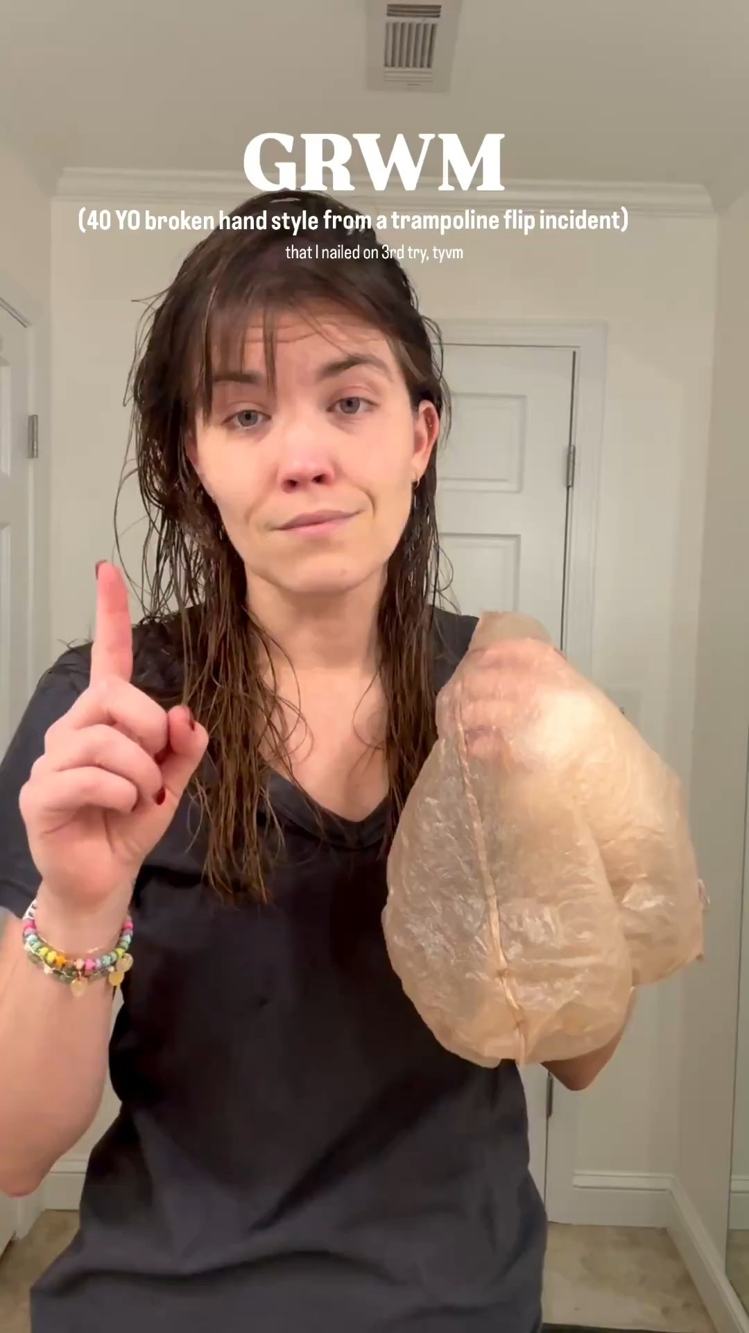 Grateful for good makeup by Merit and the best hair dryer ever by Shark while I’m down a hand! 🤣 🥴 🤕

Foundation stick: color sandstone  
Tinted sunscreen: color 24  
Cream blush: color Fox  


#LTKBeauty #LTKvlog #LTKstorytime