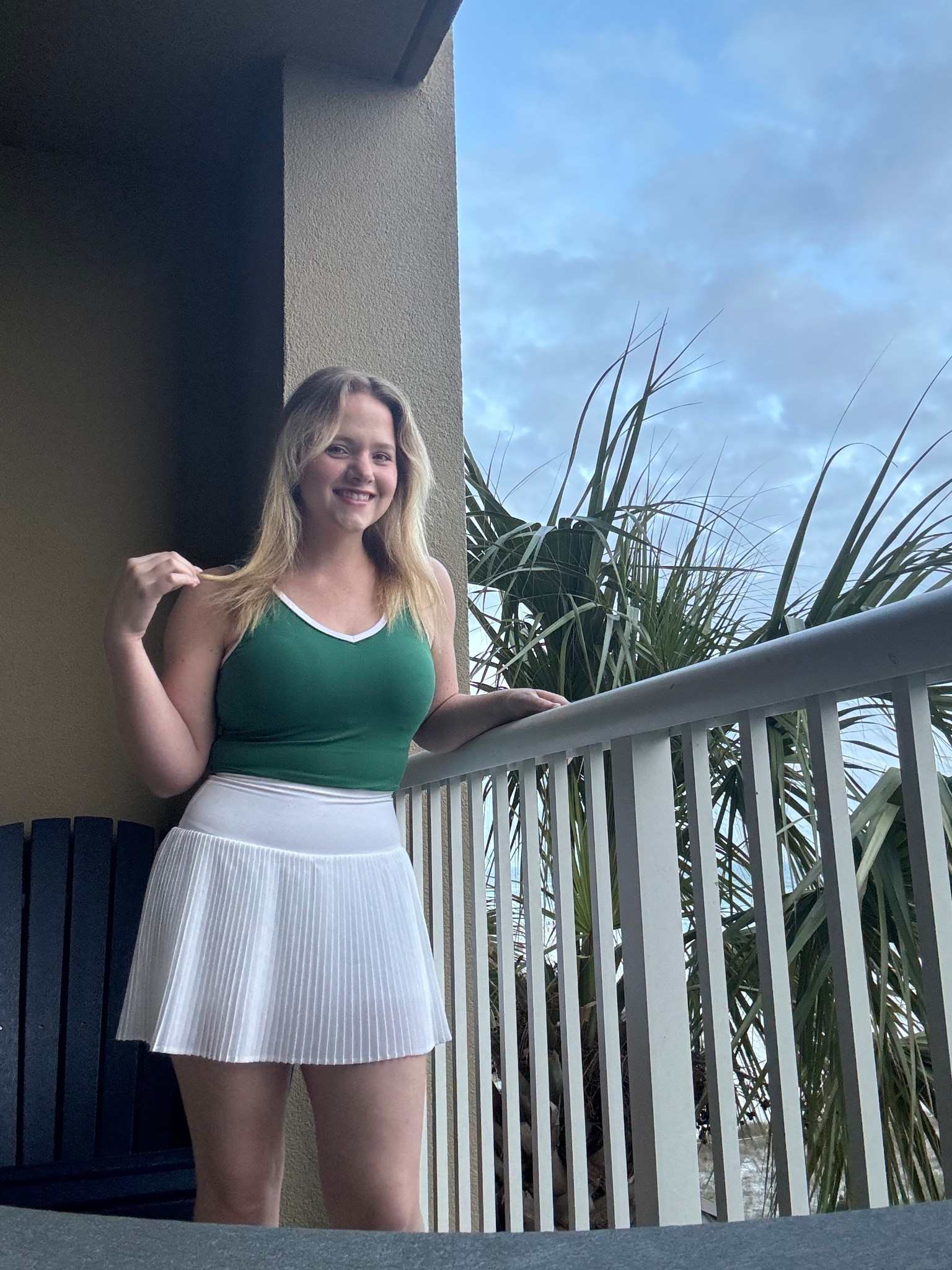 Masters inspired beach outfit 