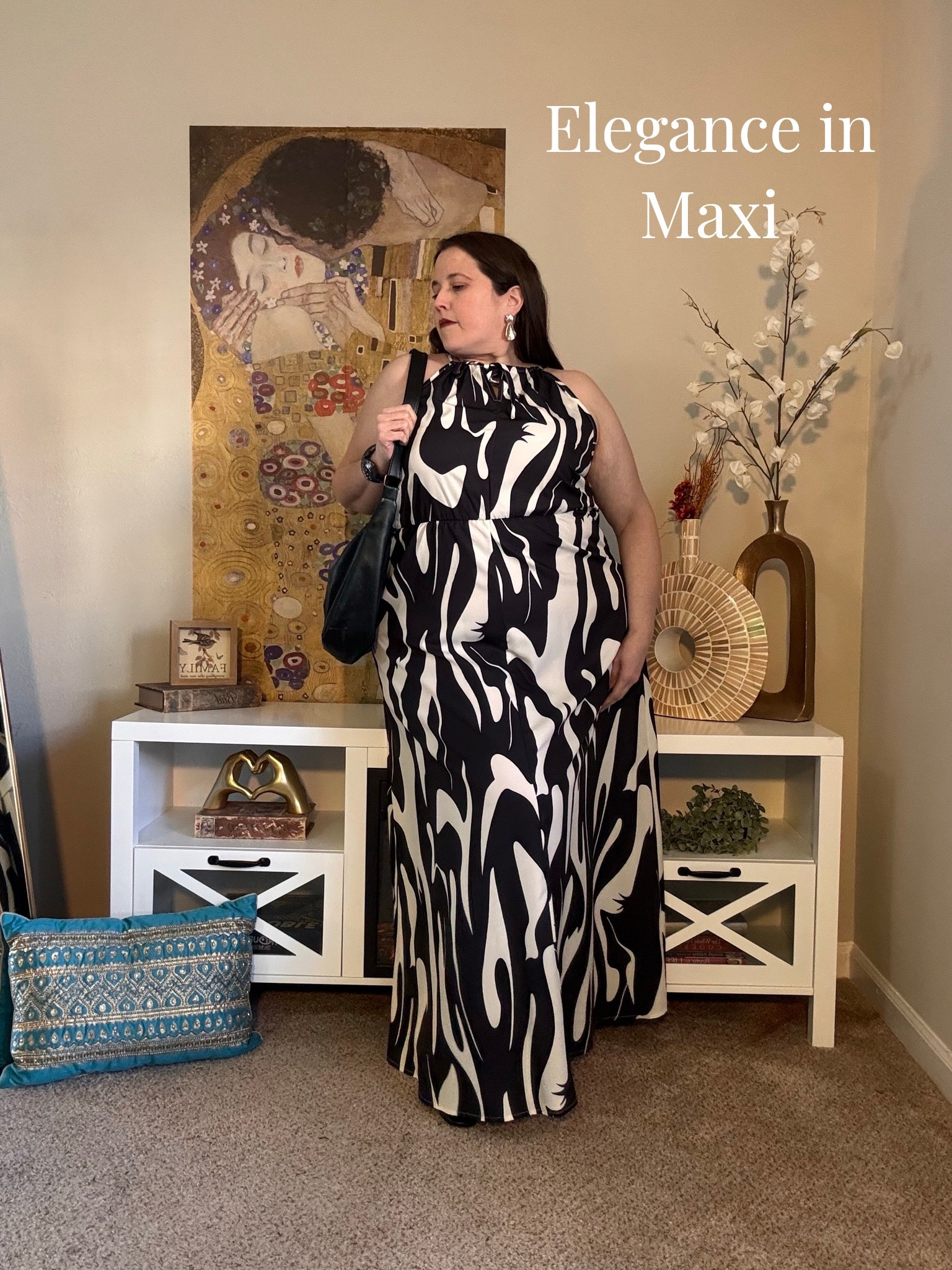 This maxi dress is a masterpiece. Super flowy, such a beautiful design on the neckline and the pattern… 😍😍😍

#LTKgrwm #LTKTall #LTKMidsize
