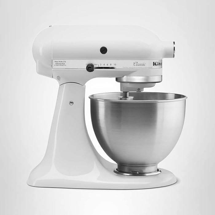 KitchenAid Classic Series 4.5 Quart Tilt-Head Stand Mixer K45SS, White | Amazon (US)