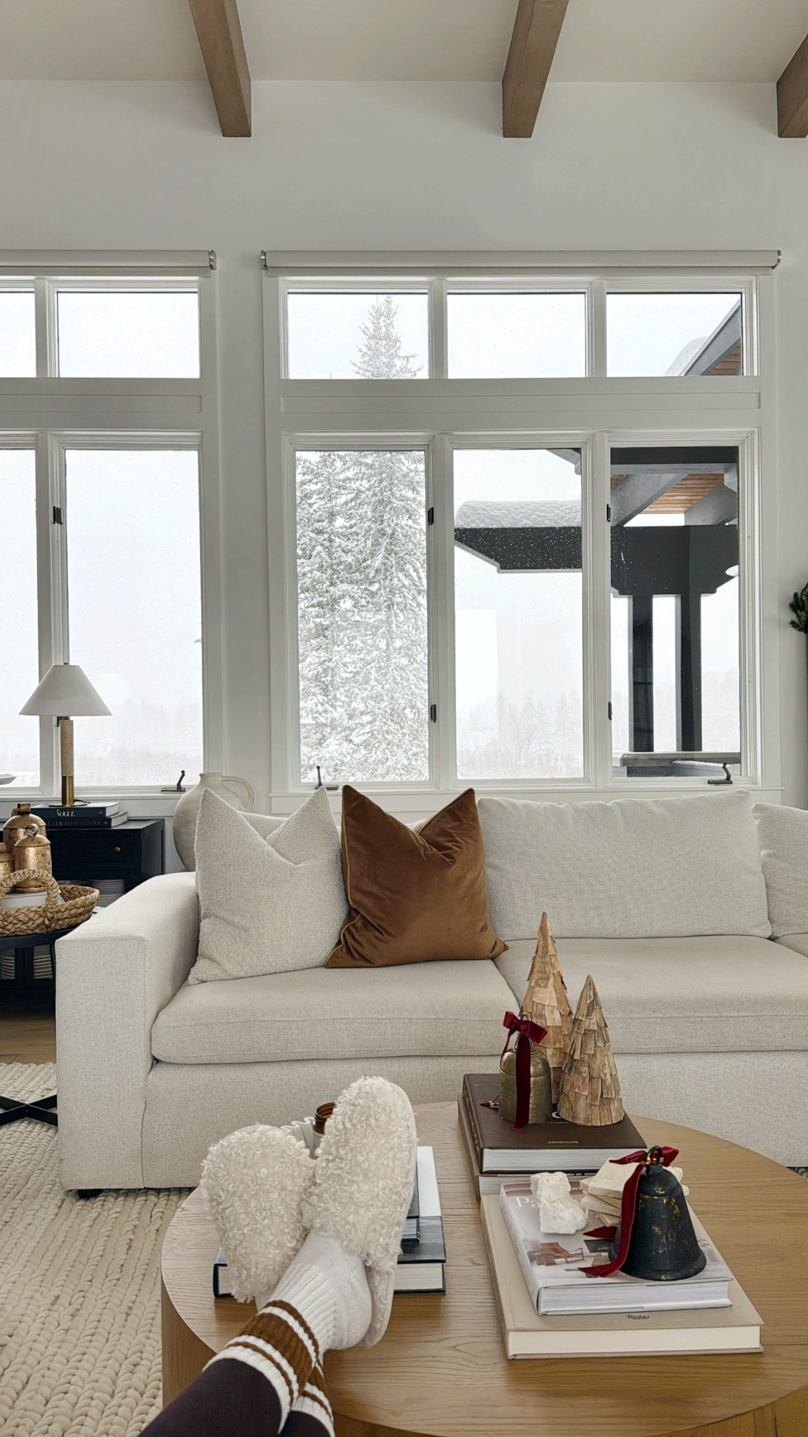 Cozy snowy globe living room ❄️❄️❄️ love my Amazon Teddy slippers!

Home
Decor
Winter pillows 
Sectional
Coffee table 

#LTKSeasonal #LTKHome #LTKHoliday