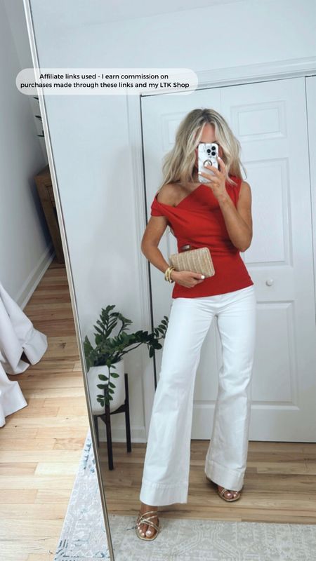 Summer outfit with white jeans 