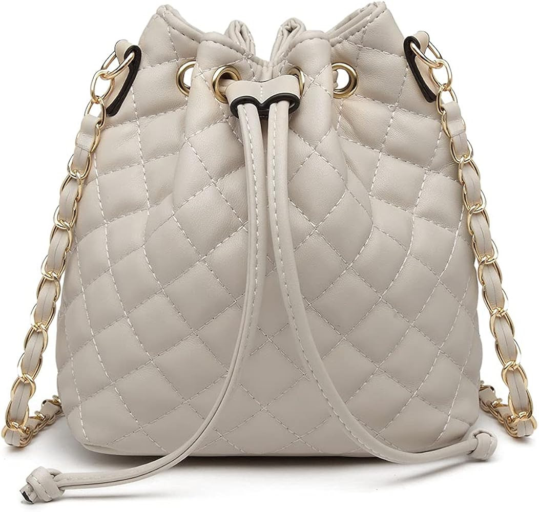 Quilted Bucket Bag | Amazon (US)