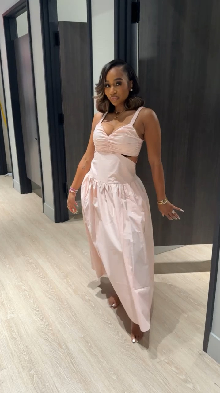 graduation guest outfits inspo! Cut out cotton maxi dress!!

#LTKootd #LTKMidsize #LTKWedding