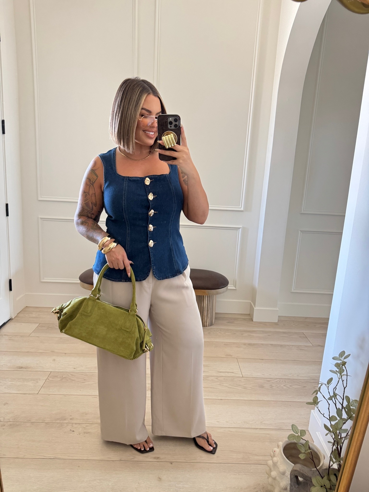 Price drop on my favorite Amazon workwear pants. They come in lengths too !!! I’m doing a XL tall in the pants and L in the top. 

Thought this would be a cute business casual outfit idea