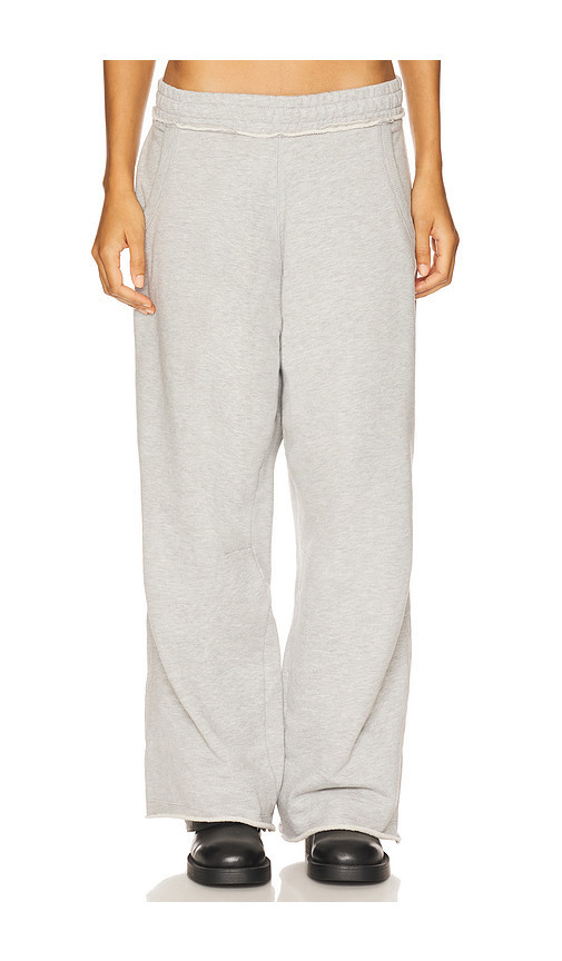 Jaded London Petite Colossus Jogger Pant in Light Grey. Size M. Also in L, XS. | Revolve Clothing (Global)