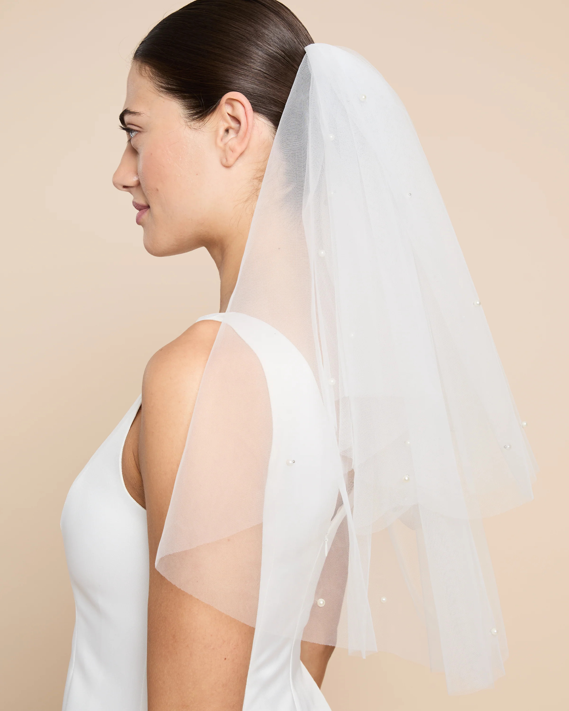 Pearl Shoulder Veil | Few Moda