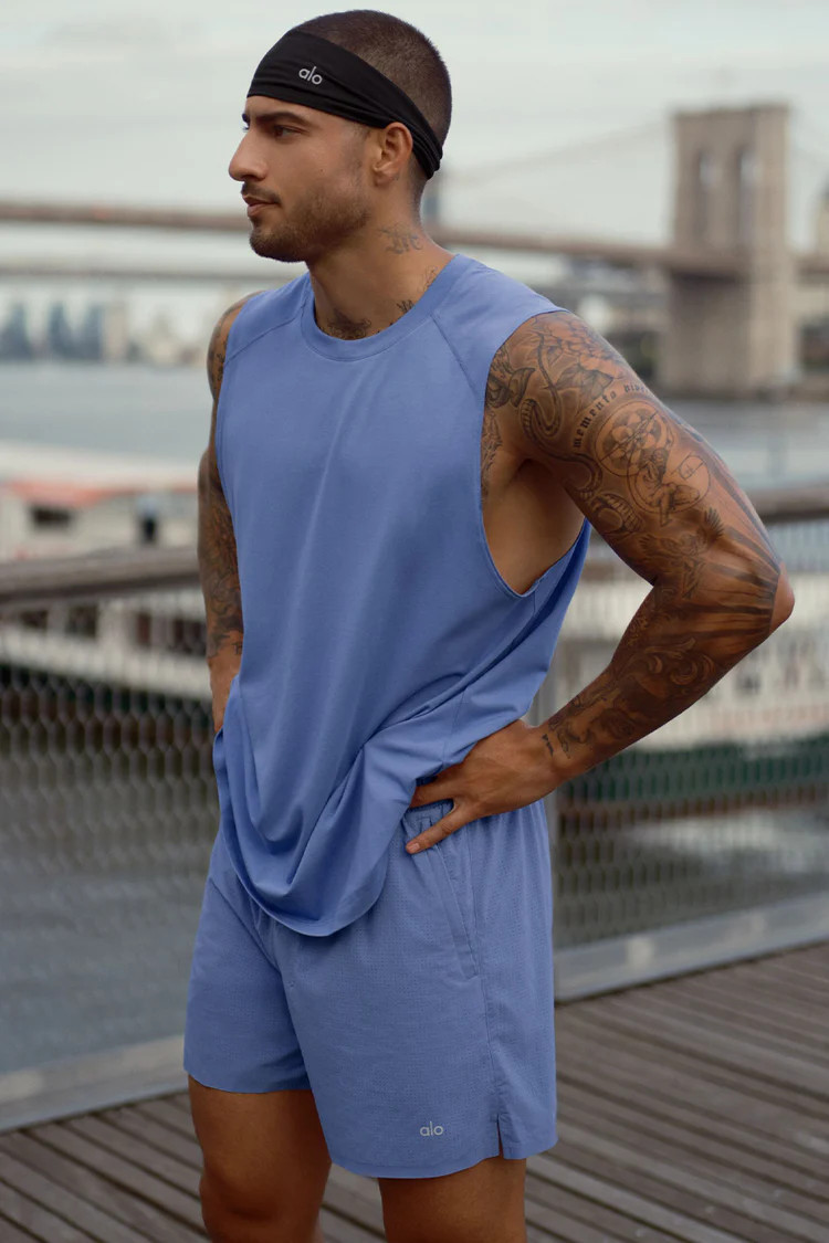 ALO Vapor Muscle Tank | Alo Yoga (US)