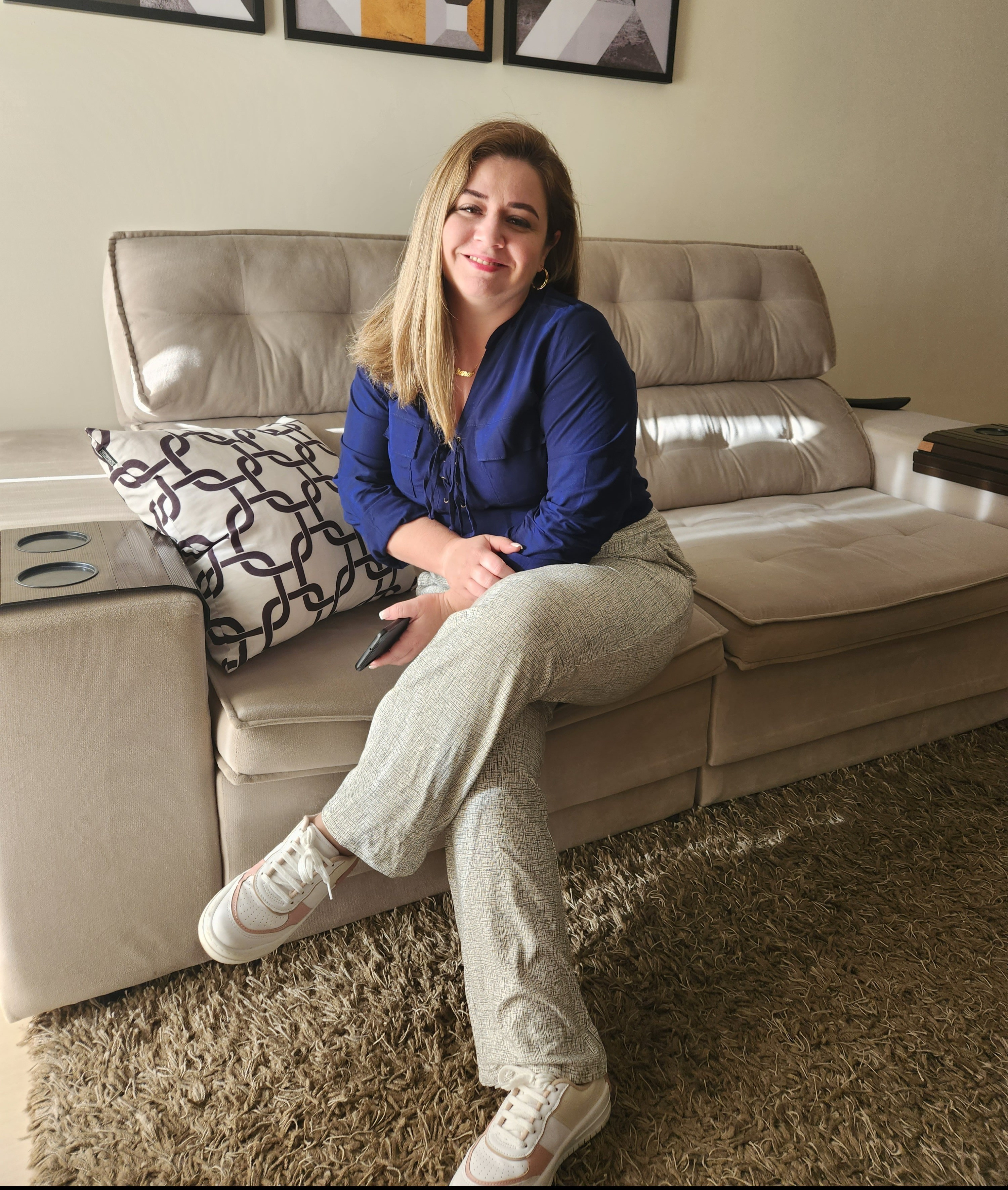 Olha como esse tênis valorizou meu look...simplesmente apaixonada🧡

#LTKbrasil #LTKfamily #LTKhome