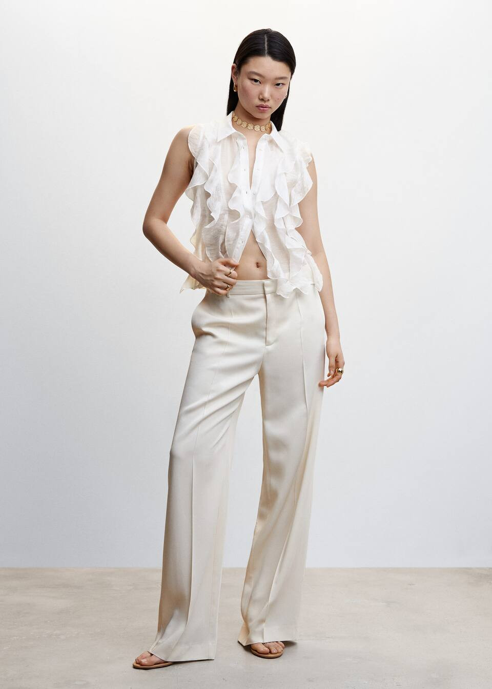 Ruffled lyocell shirt | MANGO (UK)