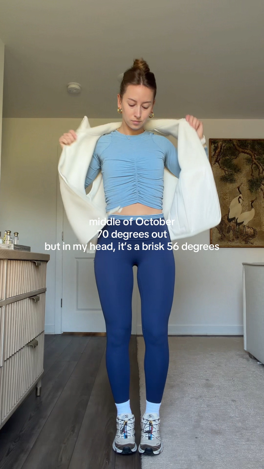 10/13/26 Cute Fall Walk Outfit 🍂🤎

Because even a fall walk deserves a cute outfit 🍂🤎 Wearing my blue @abercrombie YPB leggings set with a Free People Movement long sleeve, an older Abercrombie fleece vest + @Salomon XT-6 sneakers.
Finished the look with Amazon socks + sunglasses! Linking everything I can here