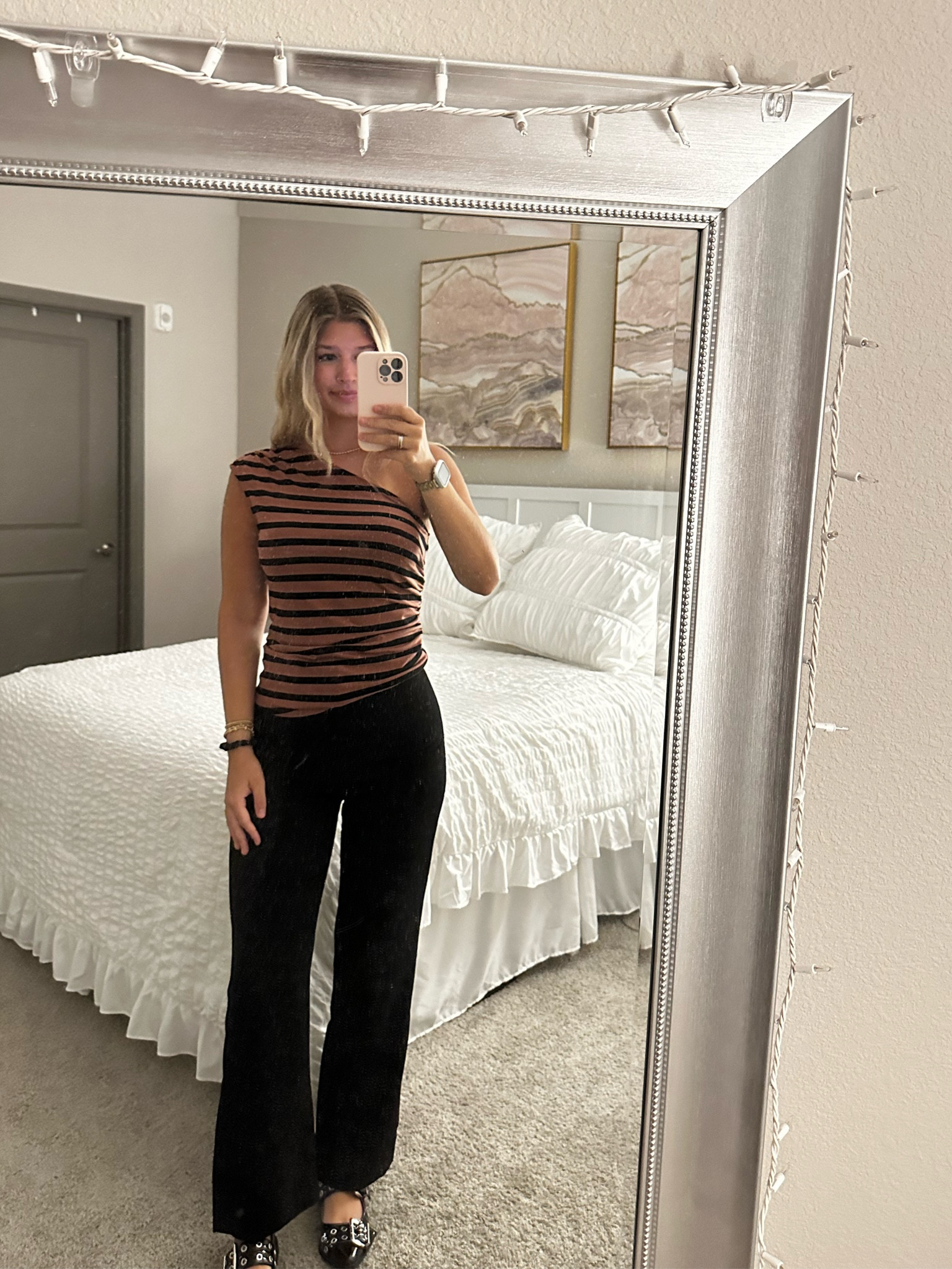 Trendy but affordable work outfit! This top is under $15 from Target and pants are from shein! 

#LTKSummerSales #LTKWorkwear #LTKxNSale