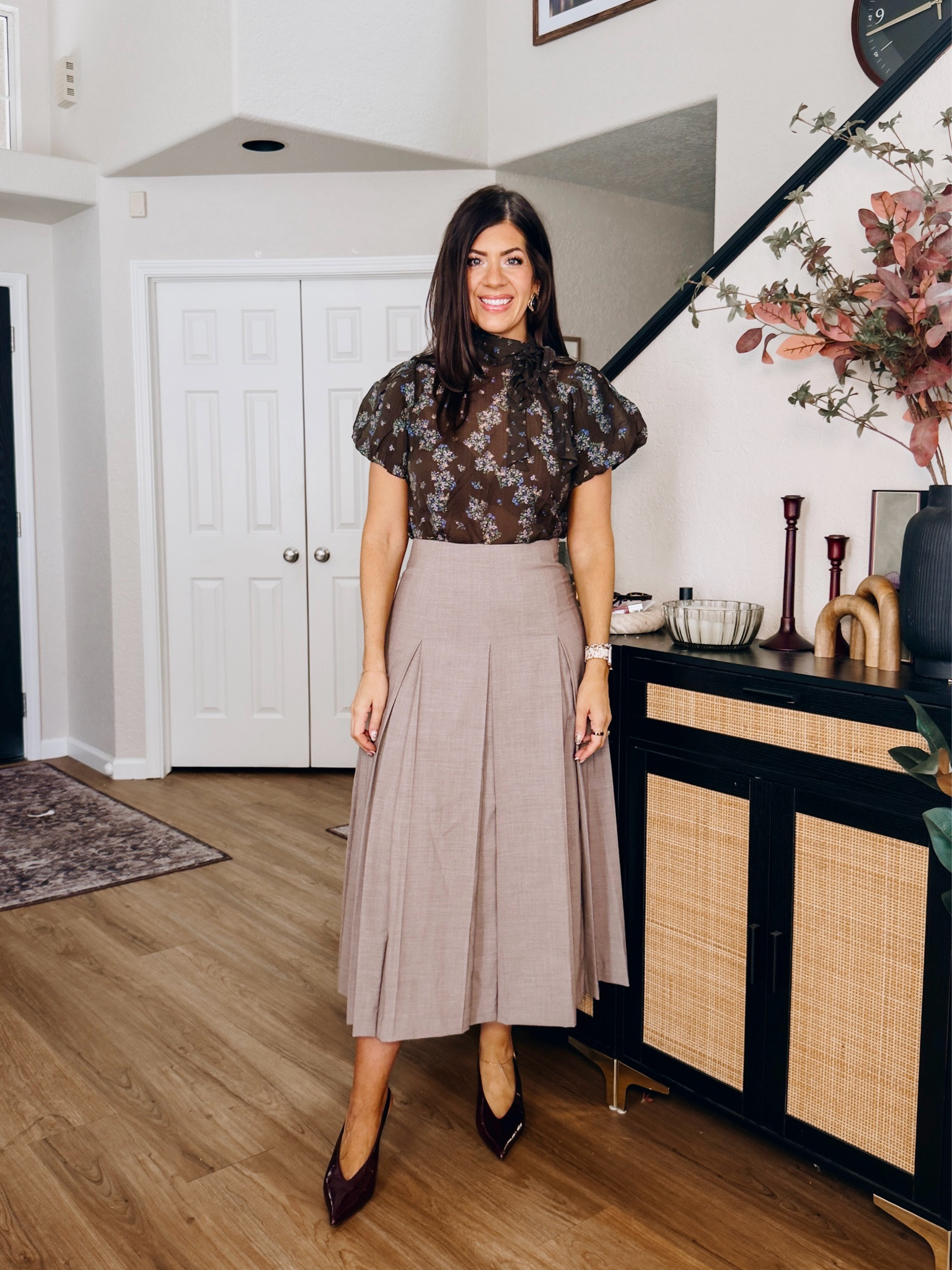30% off fall finds
In a medium top
8 pleated skirt

#LTKSaleAlert #LTKMidsize #LTKTall