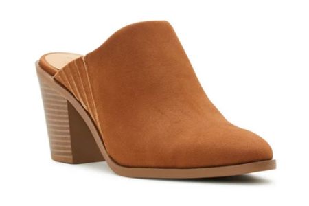 Blocked mule wedge shoes at Walmart perfect staple shoe for the Fall!