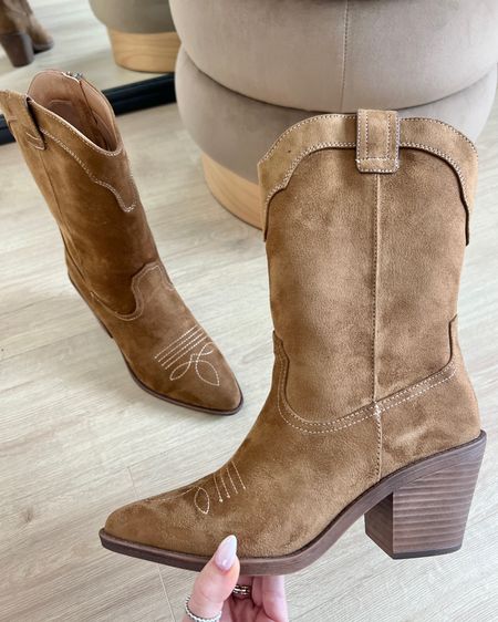 Fall Western Boots 👢 these short western boots from Walmart are under $50, also come in taupe. I have them in my usual size 9, fit tts. More boots linked below!

Fall Boots, Western Boots, Fall Western Boots, Walmart Boots, Walmart Fall Boots, Madison Payne

#LTKshoecrush #LTKstyletip #LTKSeasonal