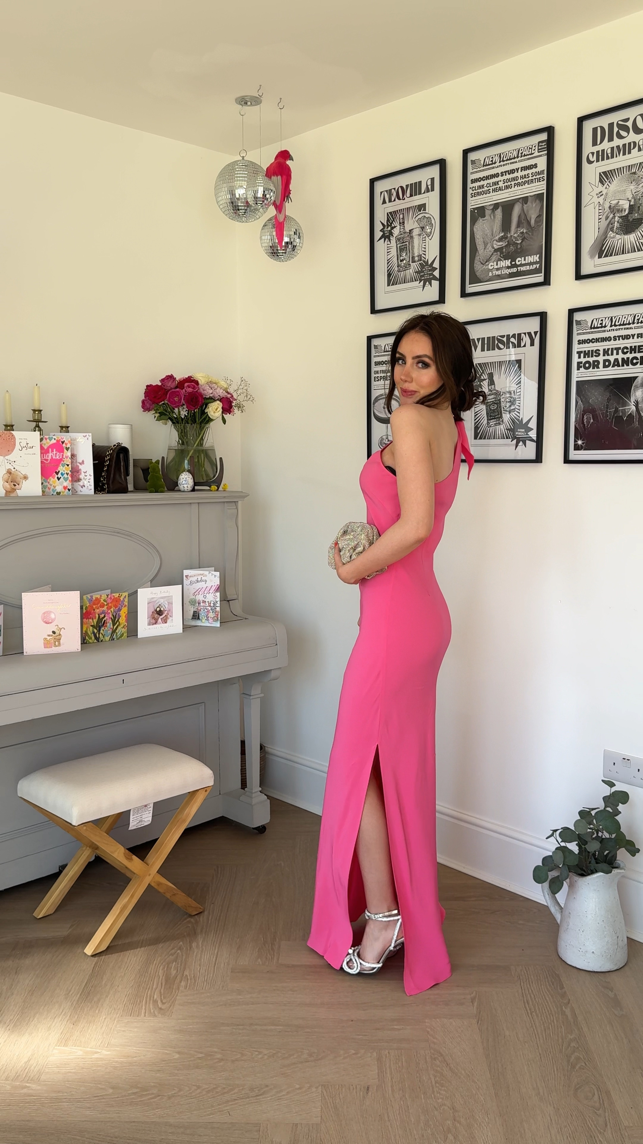 Gorgeous pink maxi dress and a little red mini dress!

#LTKshoecrush #LTKSeasonal #LTKfindsunder100